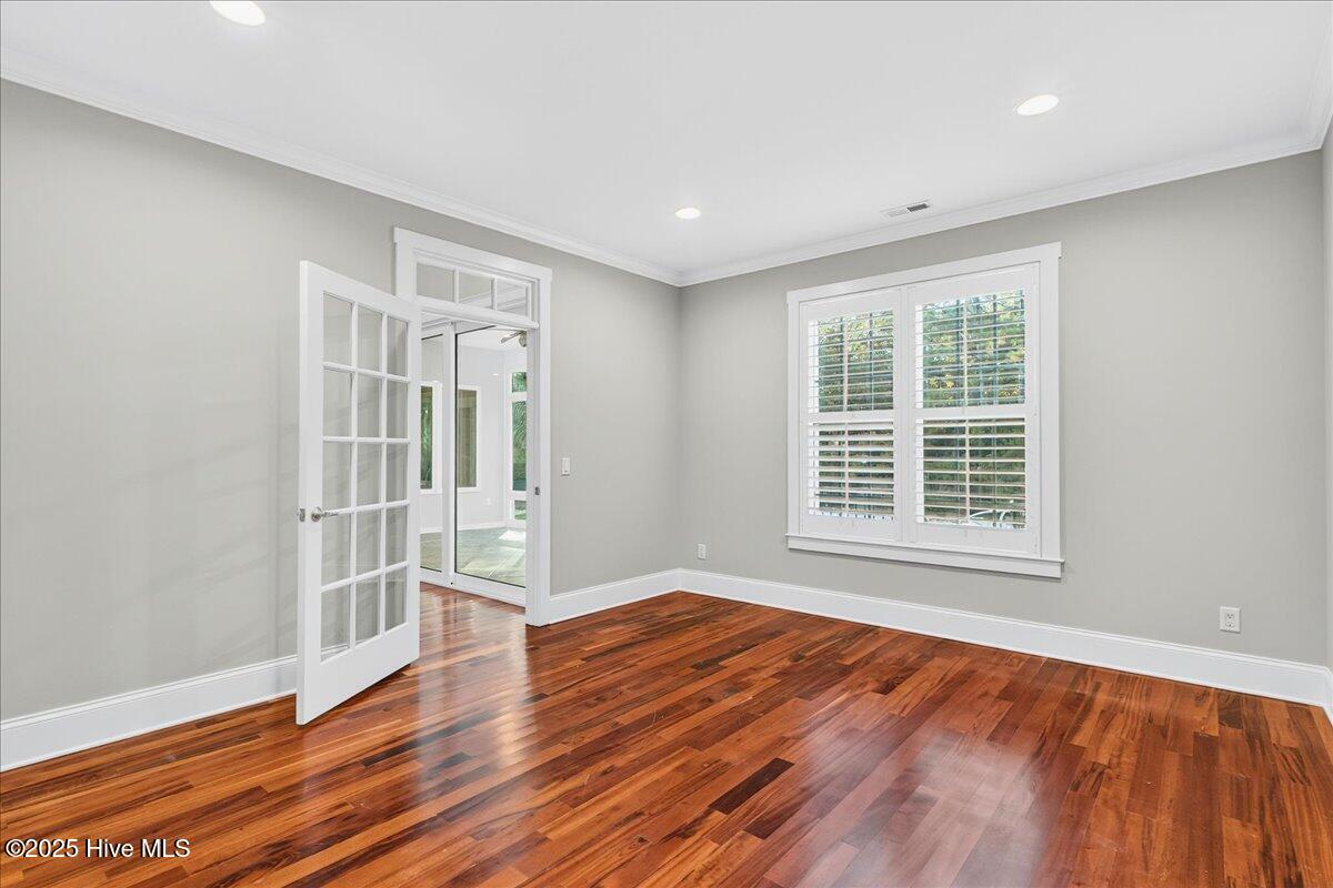 2744 Cedar Crest Drive