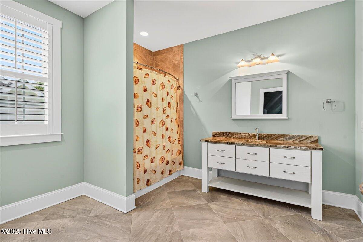 2744 Cedar Crest Drive