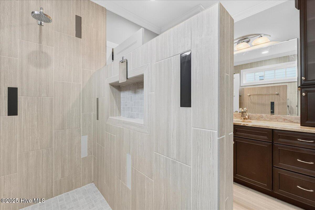 2744 Cedar Crest Drive