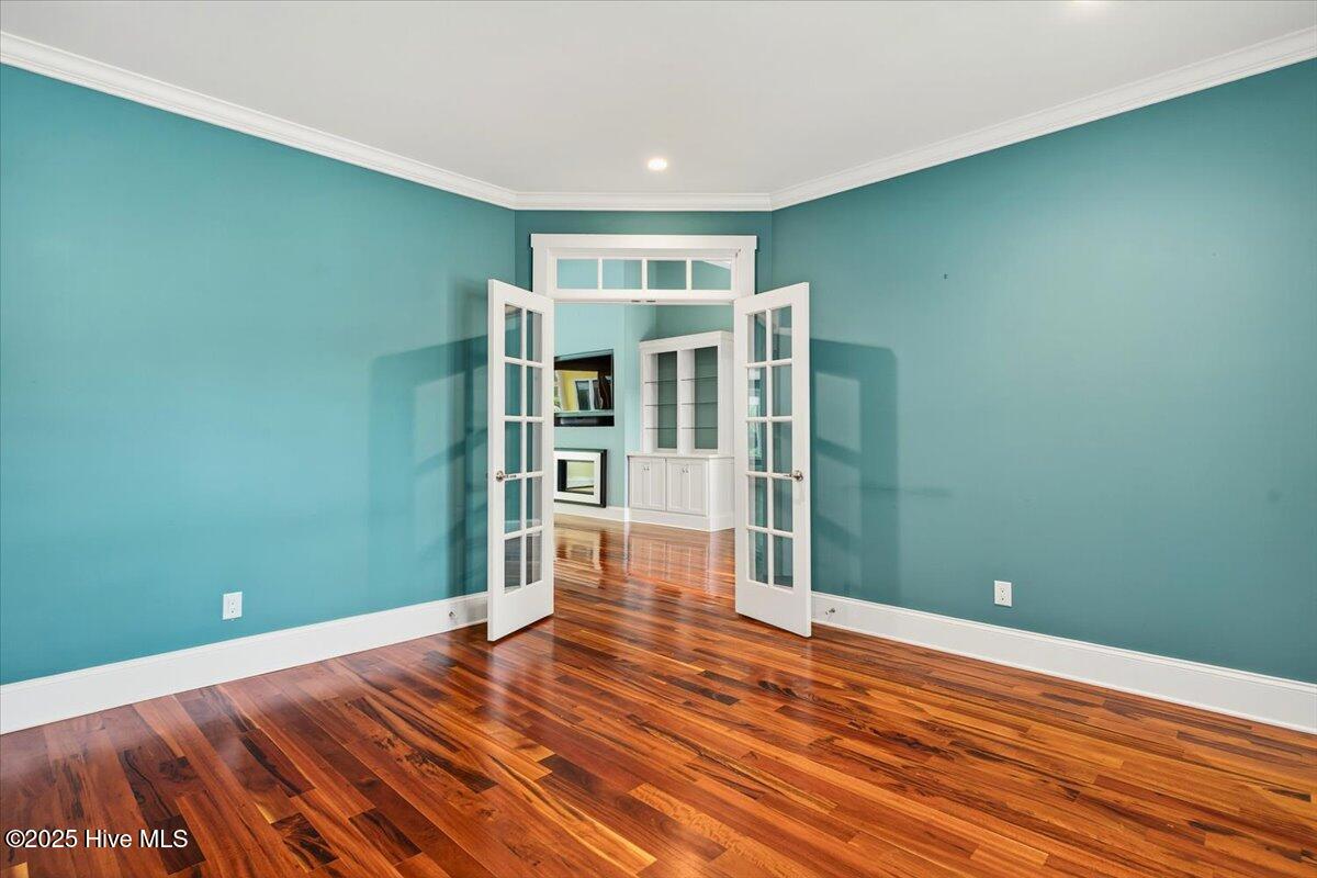 2744 Cedar Crest Drive