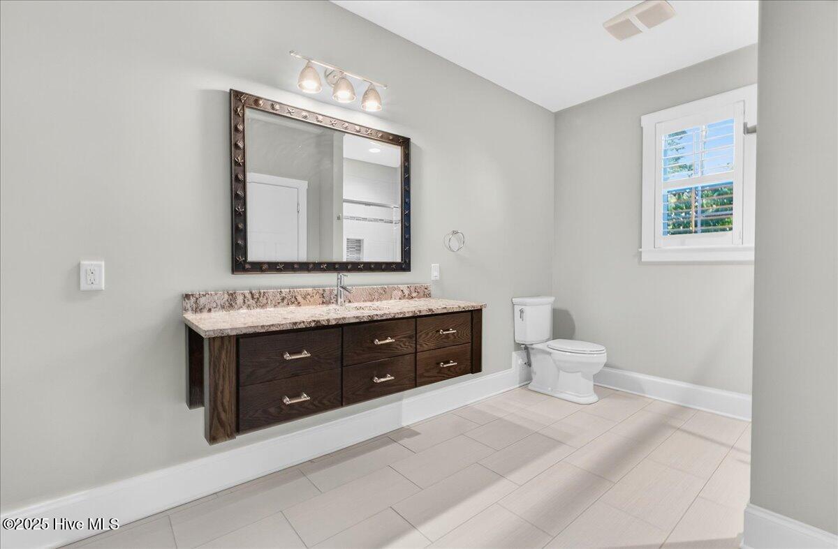 2744 Cedar Crest Drive