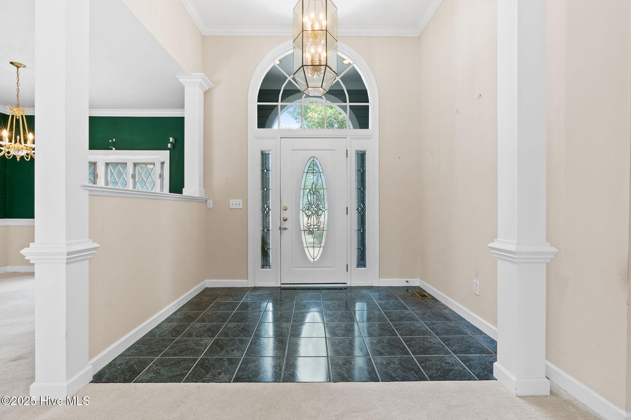 3223 St Andrews Circle SE