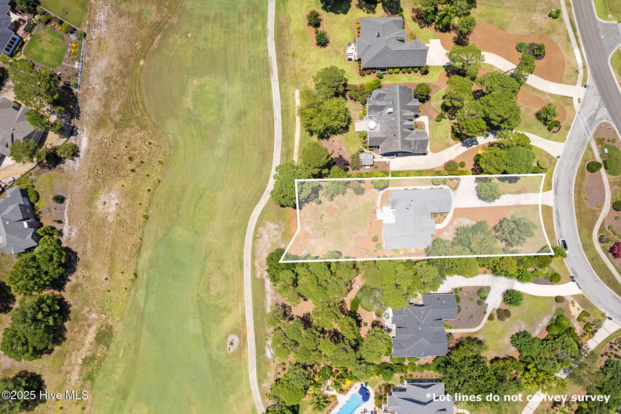 3223 St Andrews Circle SE