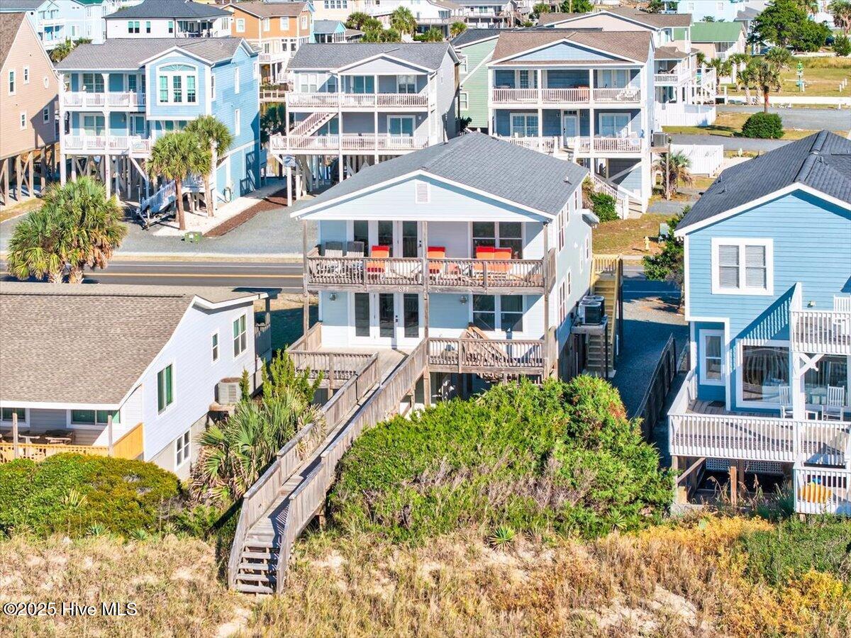 877 Ocean Boulevard W