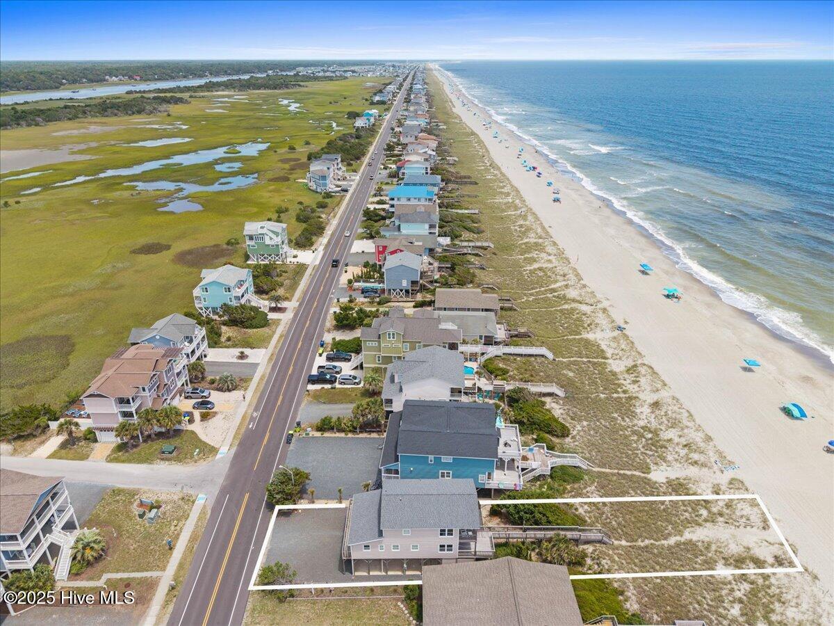 877 Ocean Boulevard W