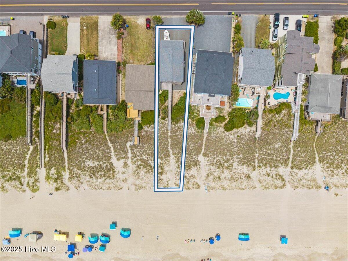 877 Ocean Boulevard W