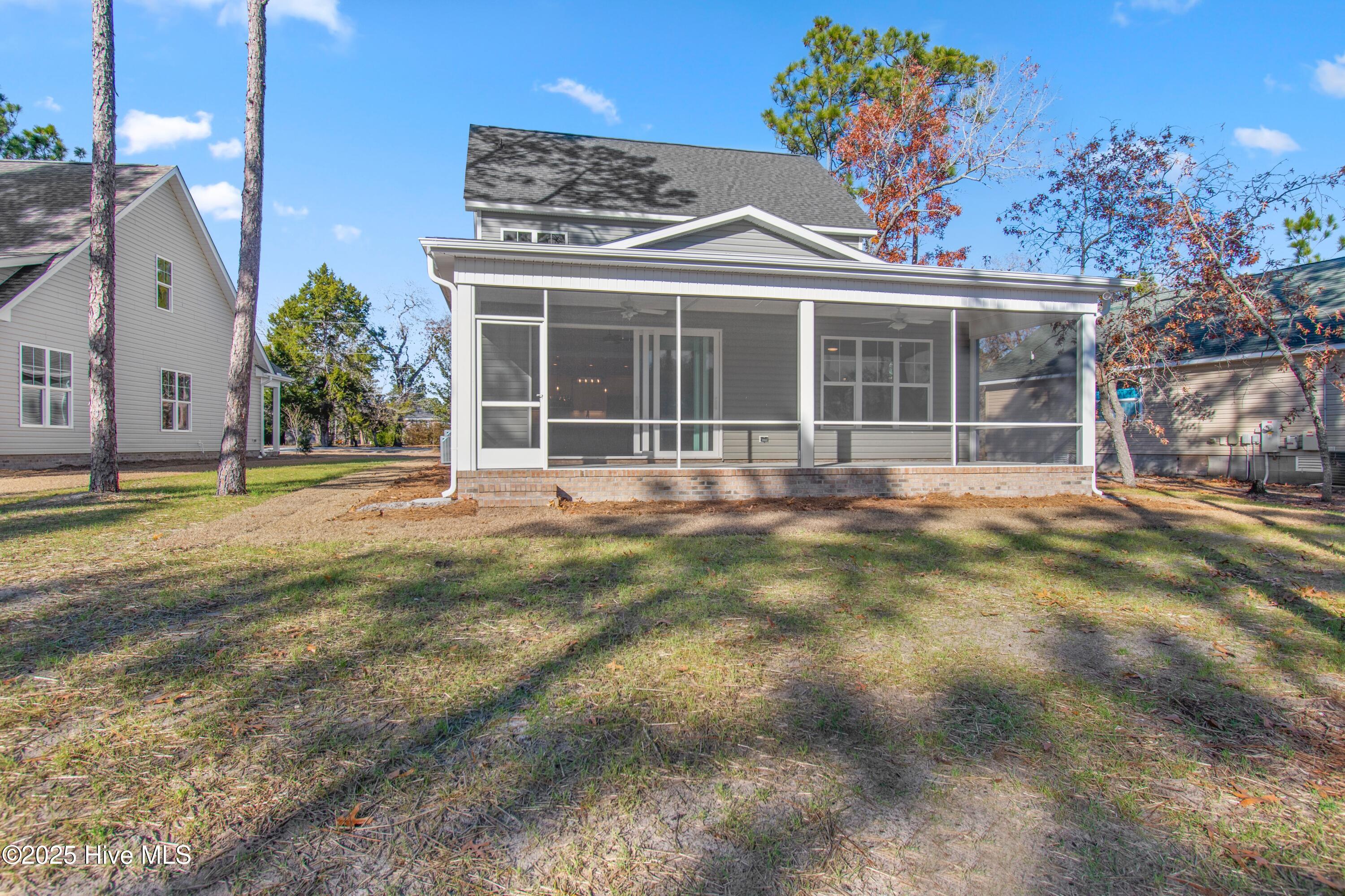 560 Kennedy Circle
