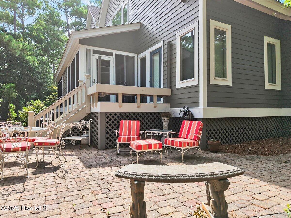 804 Indigo Village Court