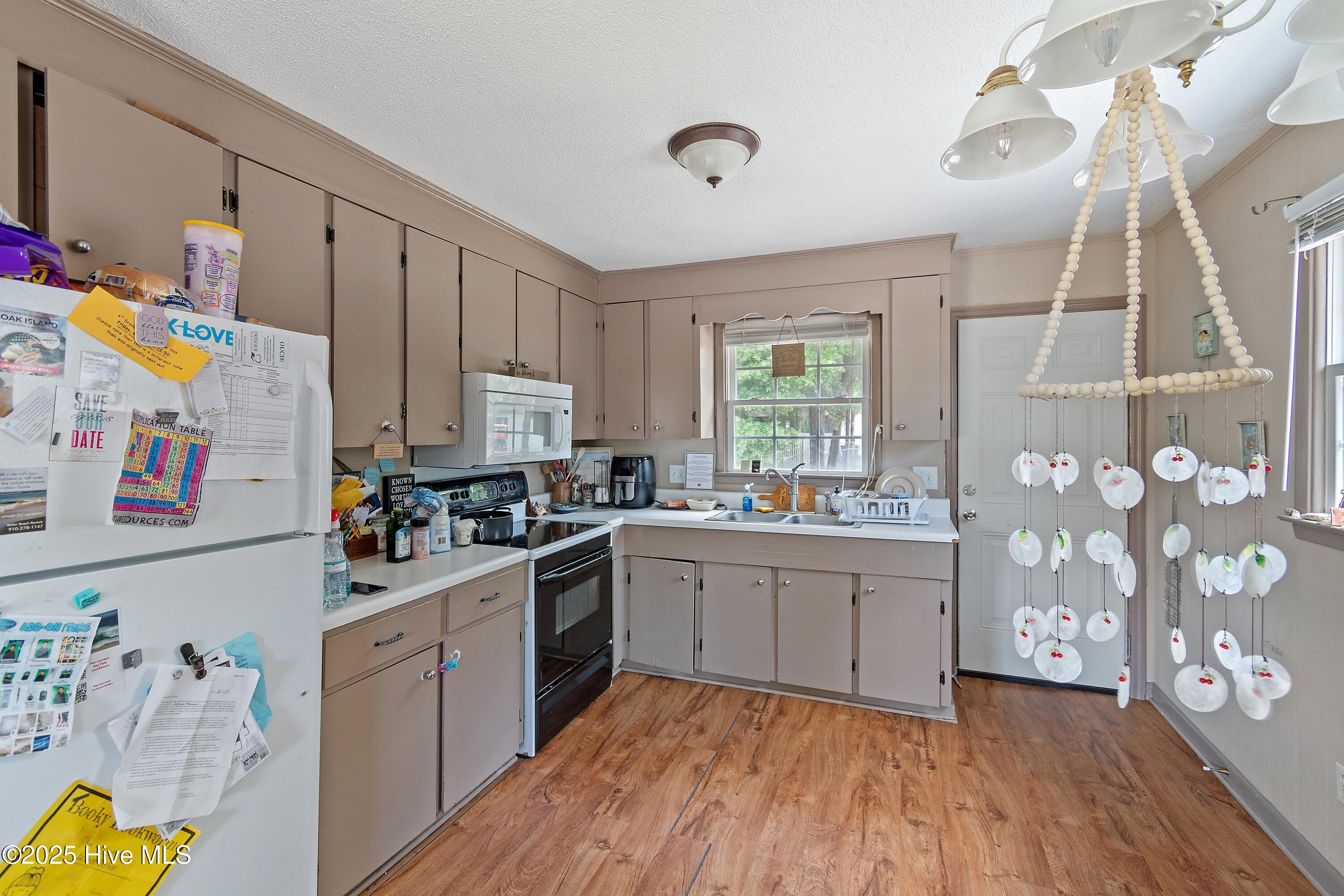 2902 E Oak Island Drive Unit: A&B