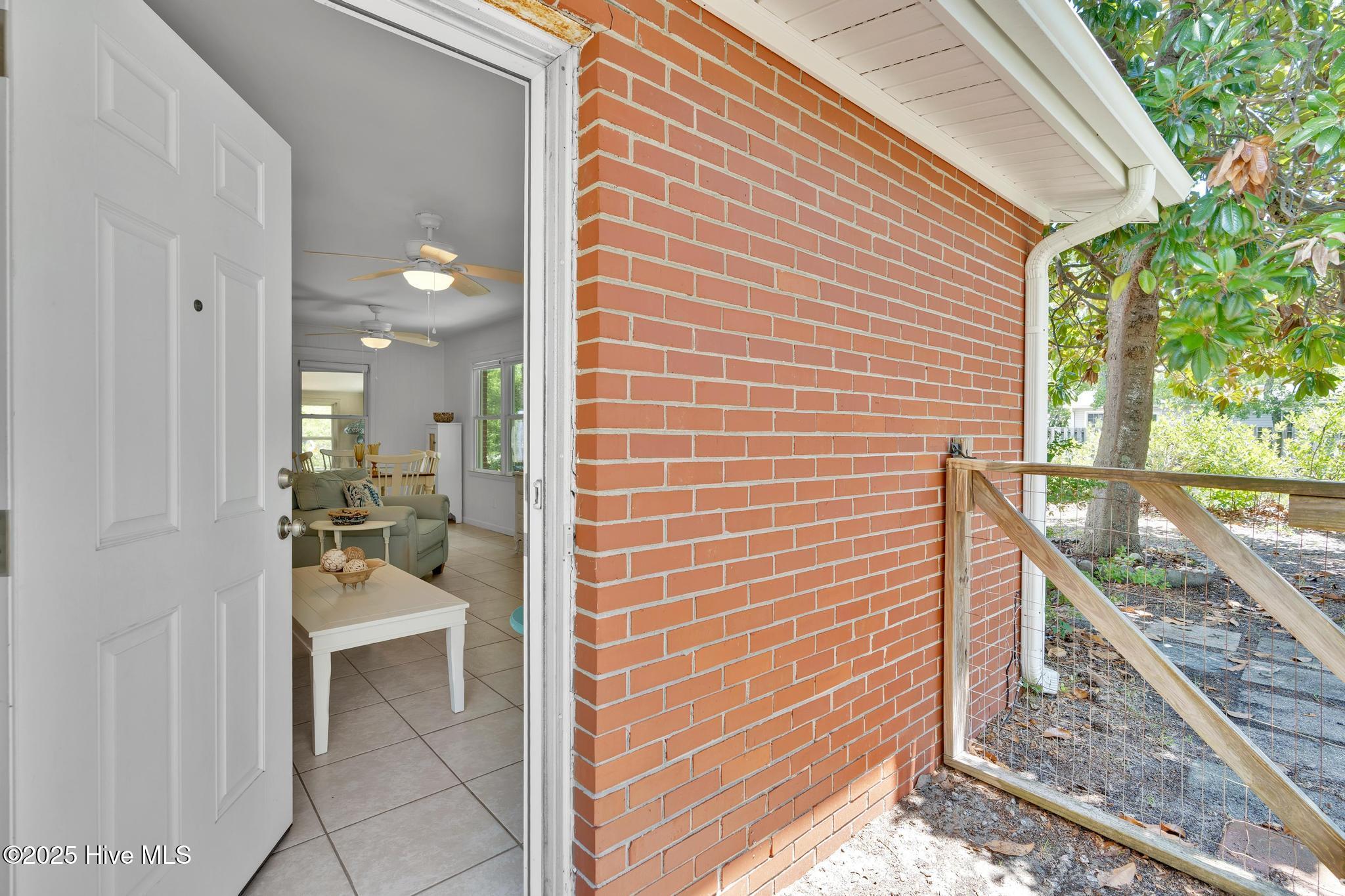 115 NE 9th Street