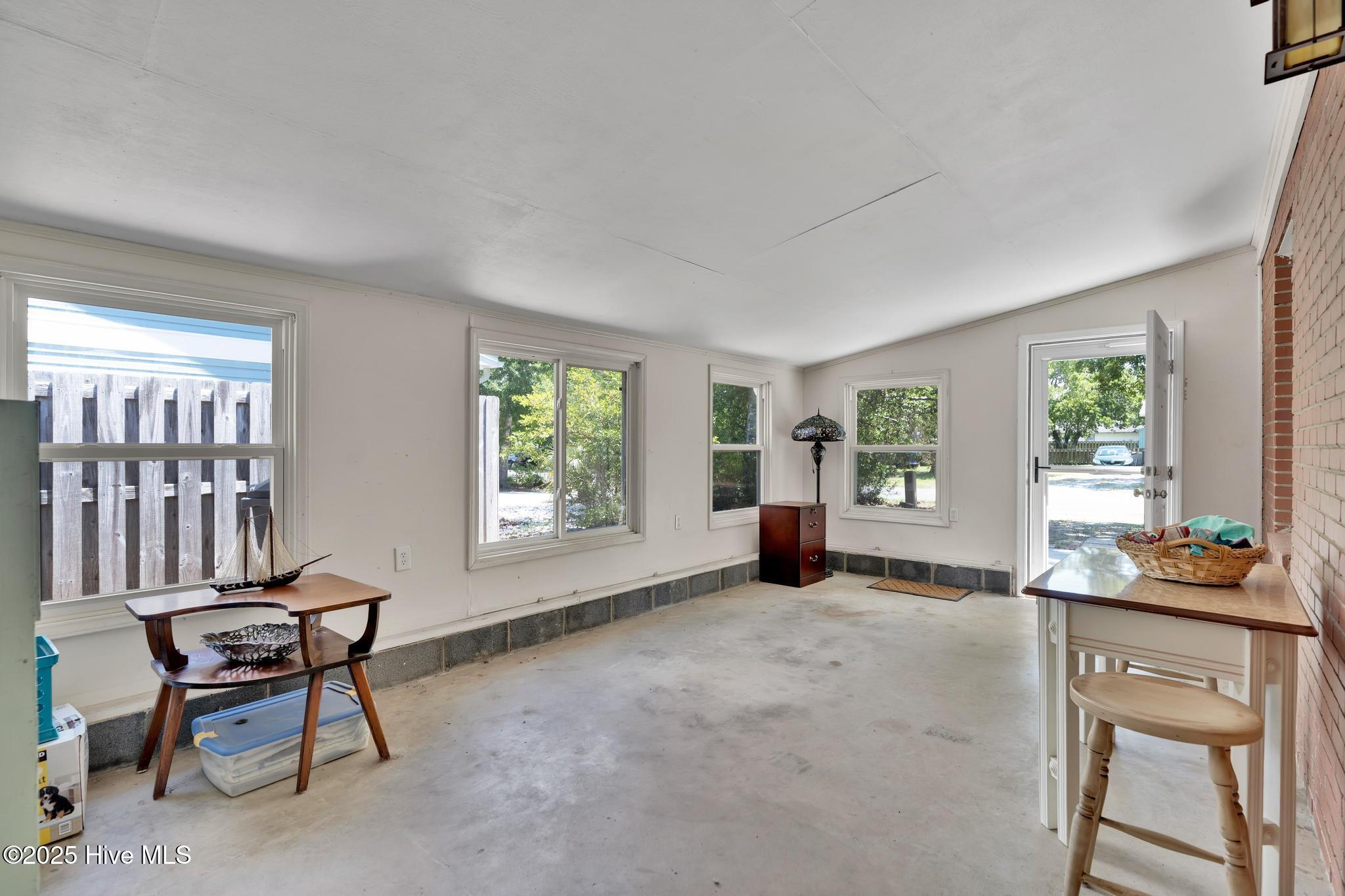 115 NE 9th Street