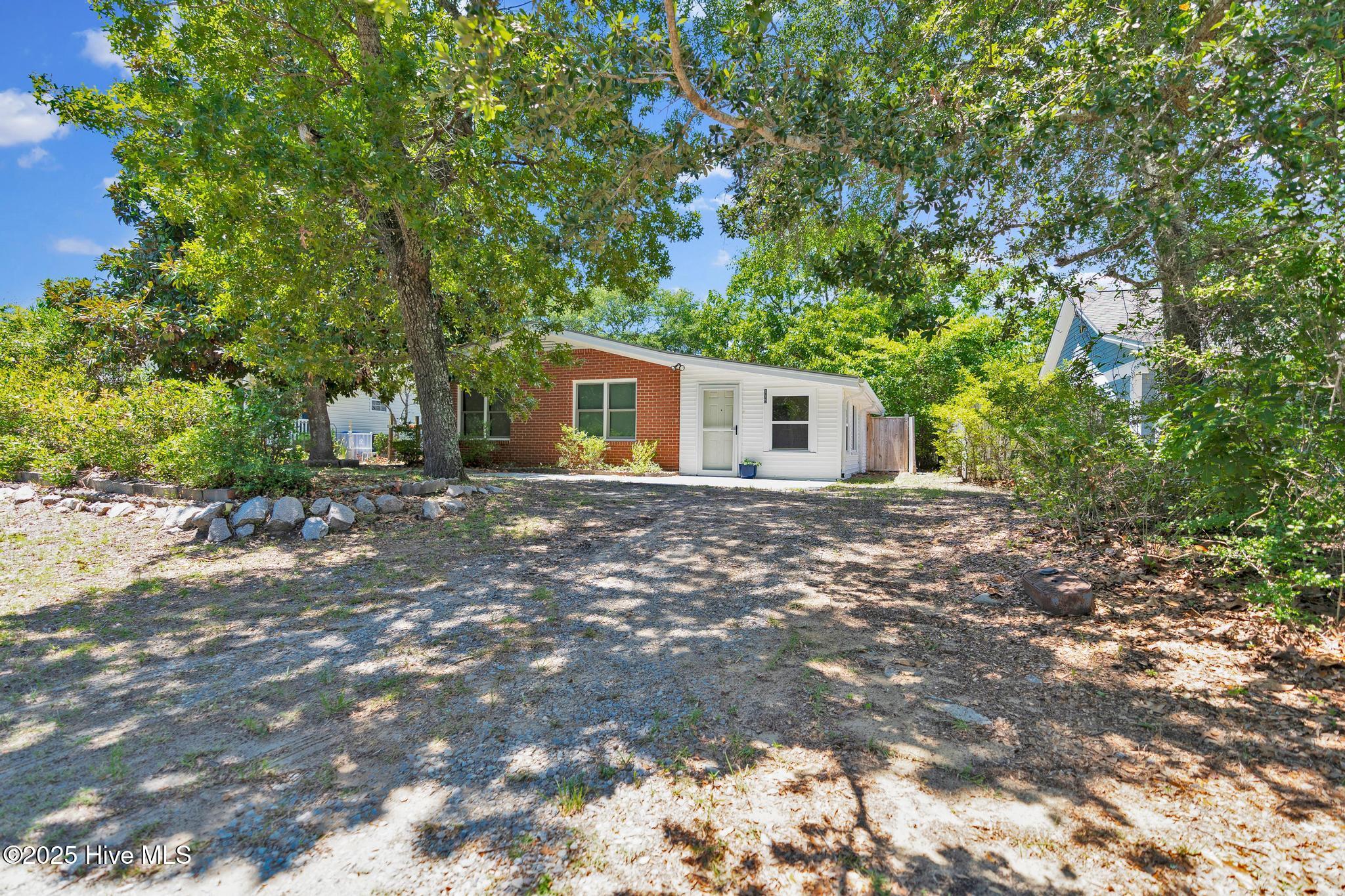 115 NE 9th Street