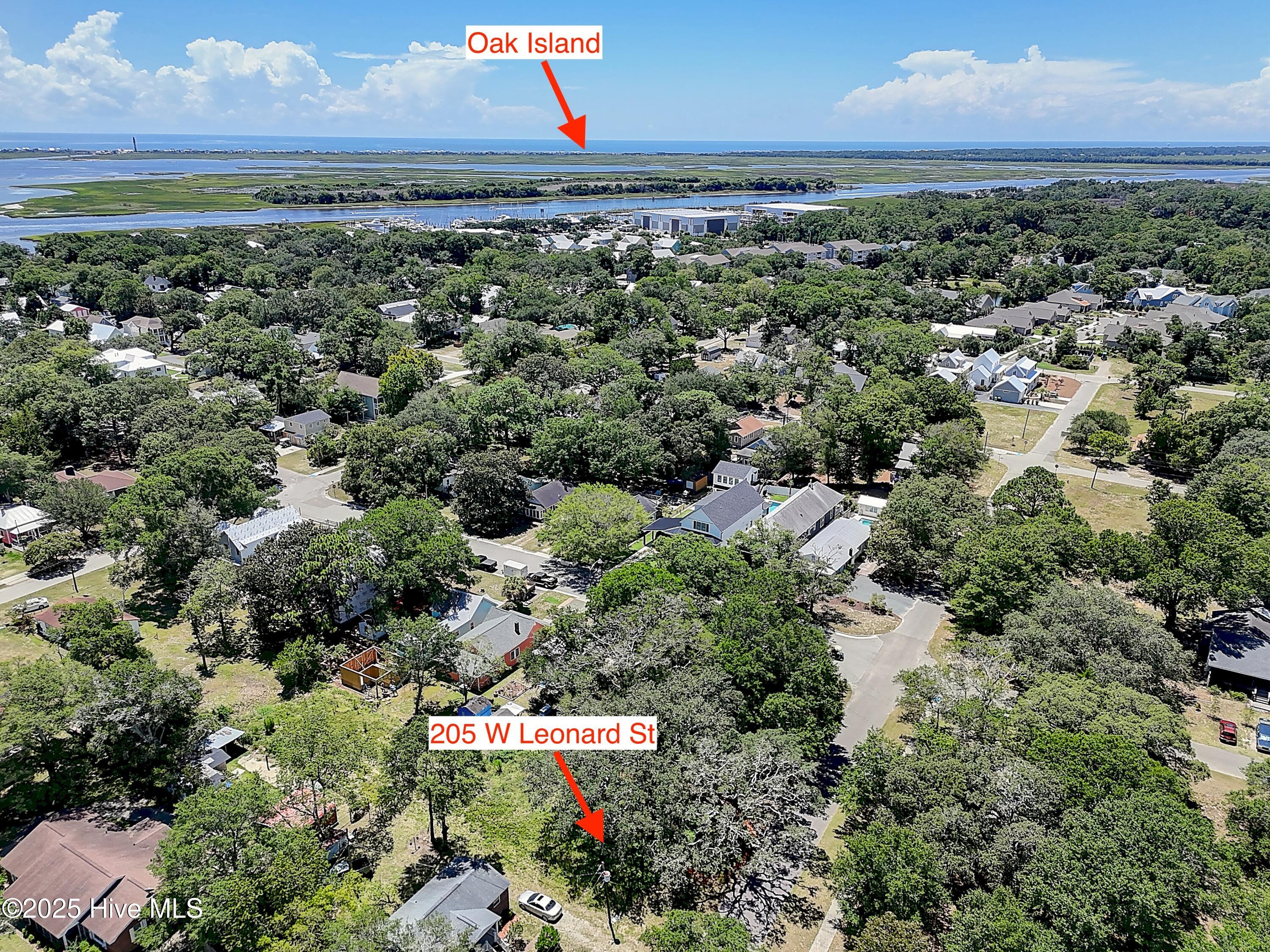 205 W Leonard Street