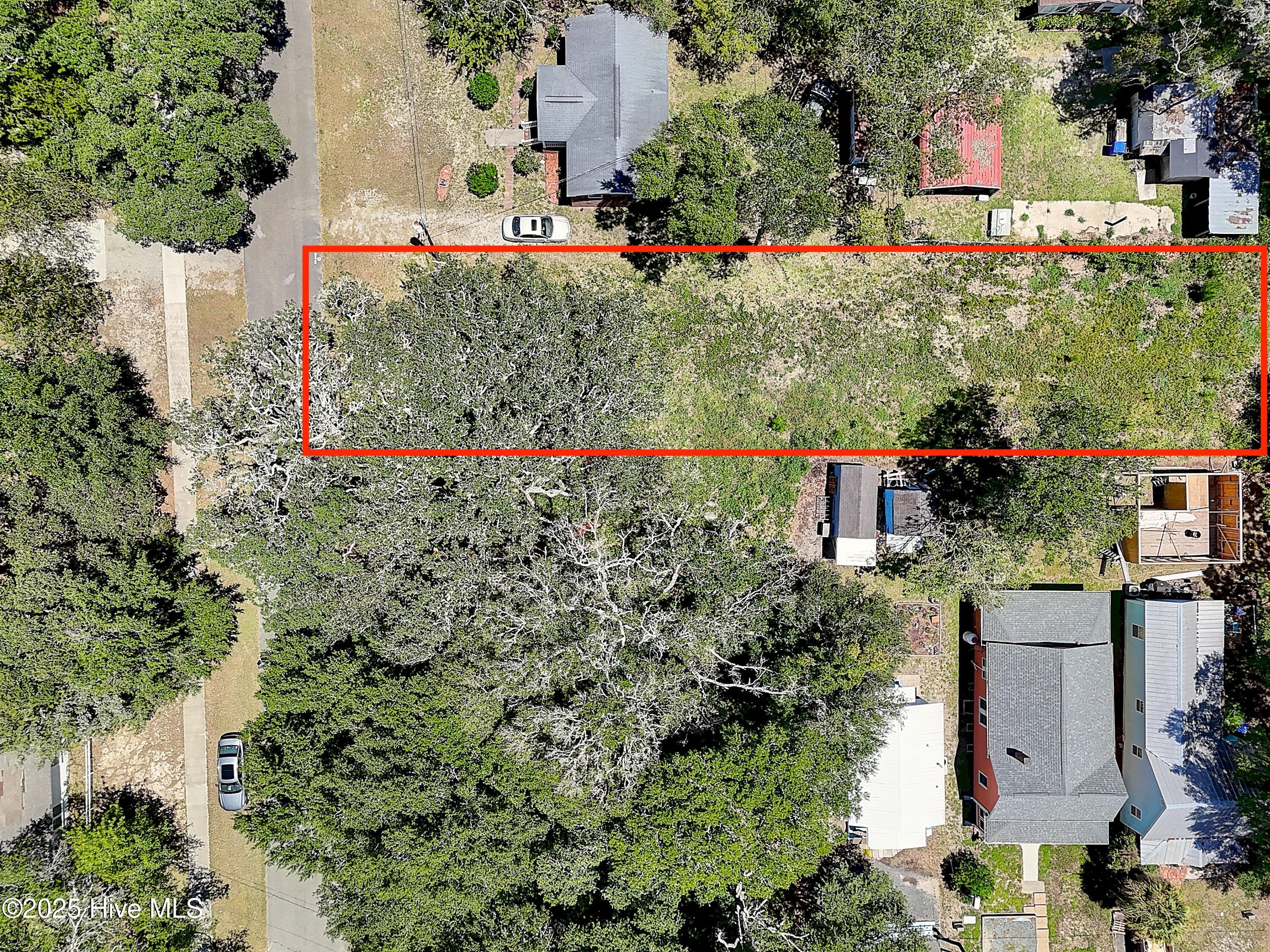 205 W Leonard Street