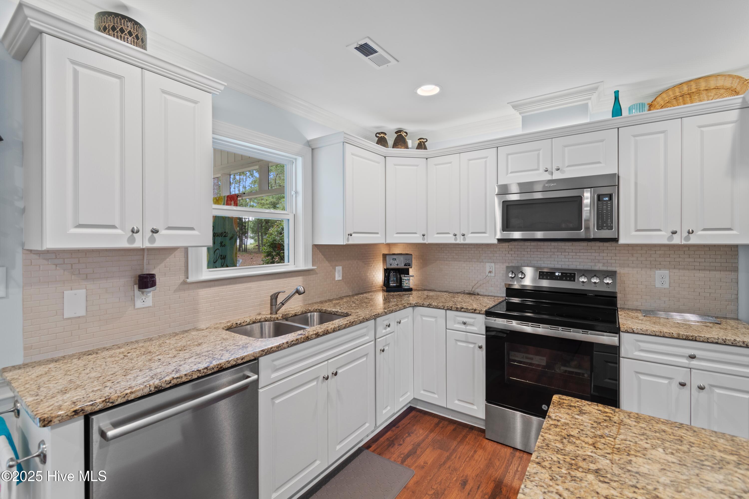 1134 Twin Lakes Drive