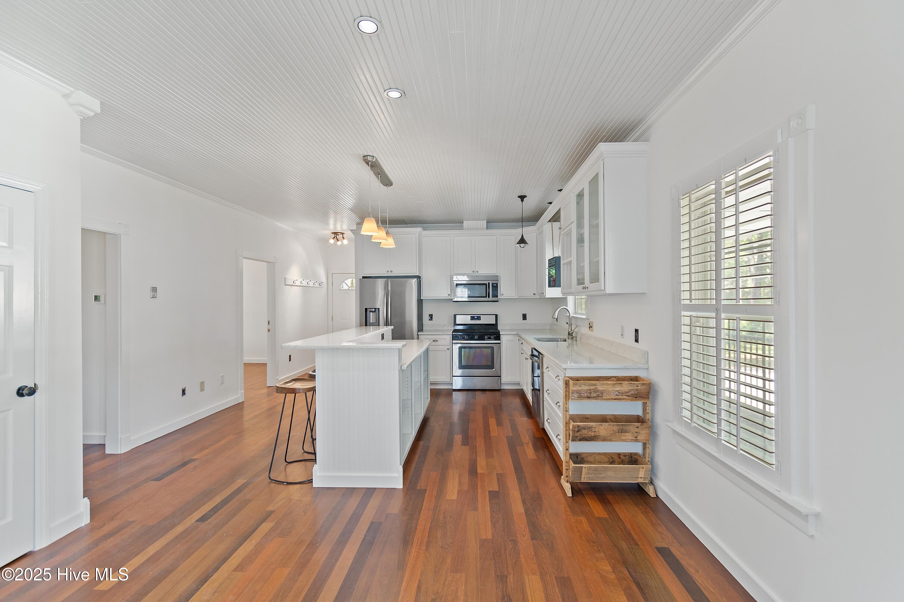 6486 Walden Pond Lane