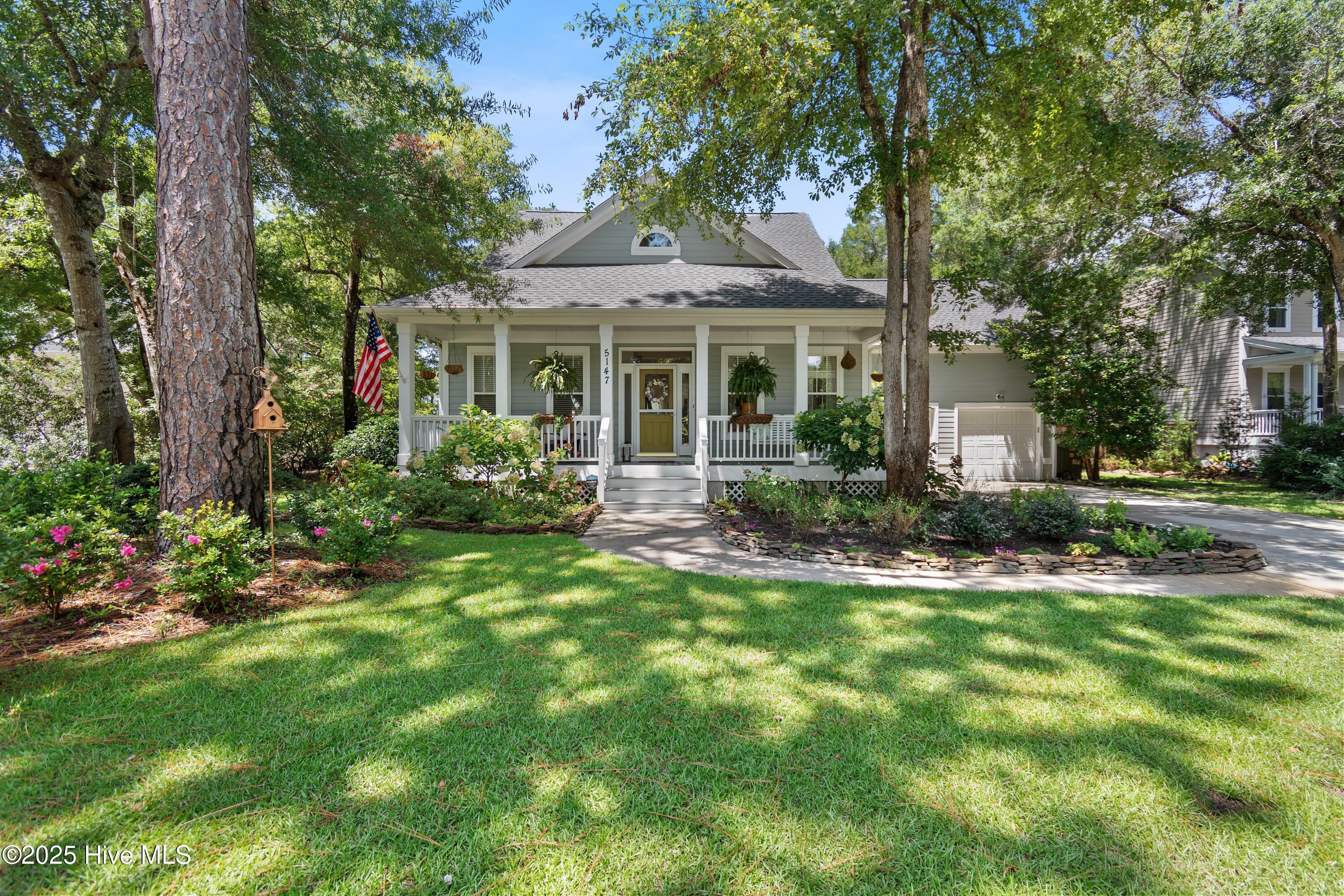 5147 Fernwood Drive