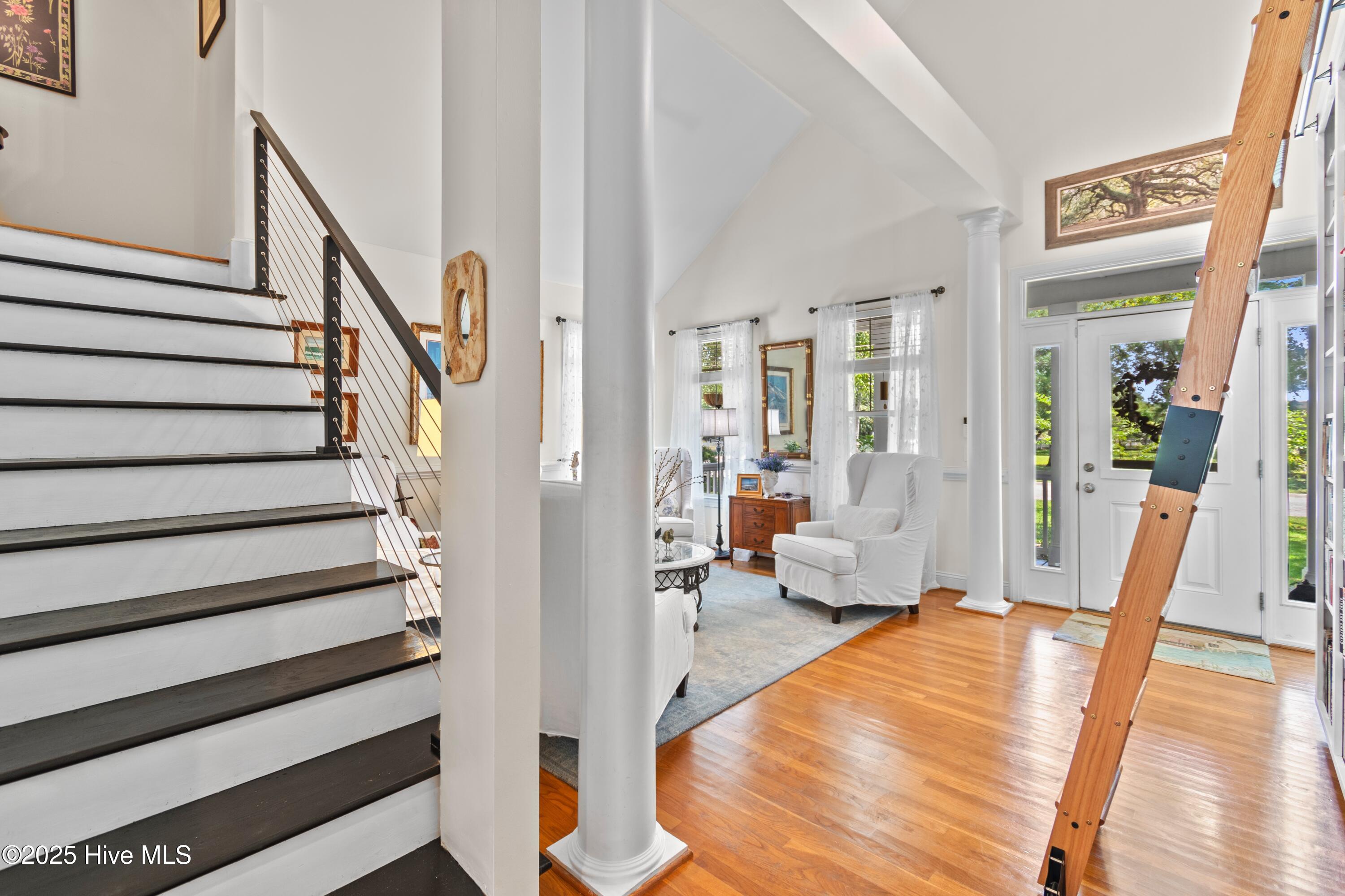 5147 Fernwood Drive