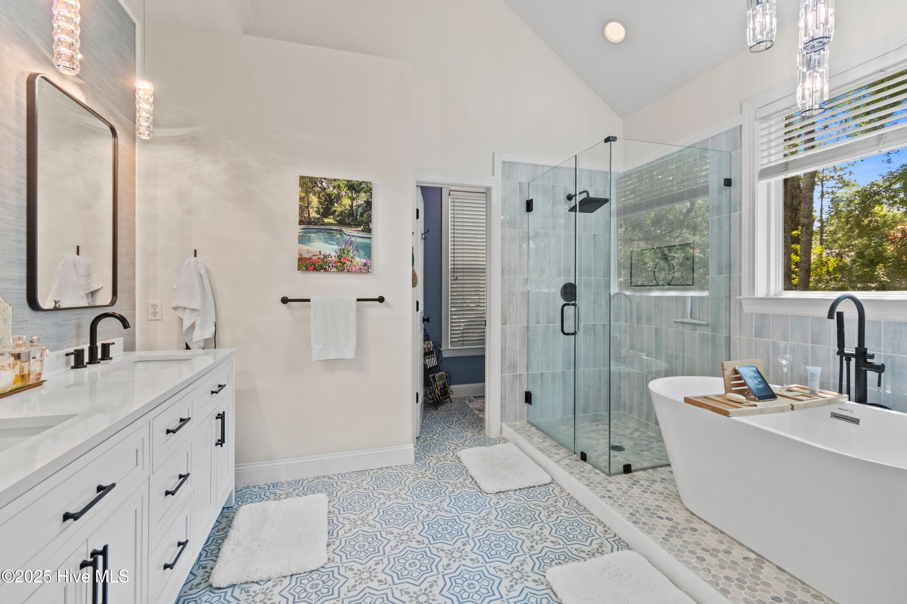 5147 Fernwood Drive