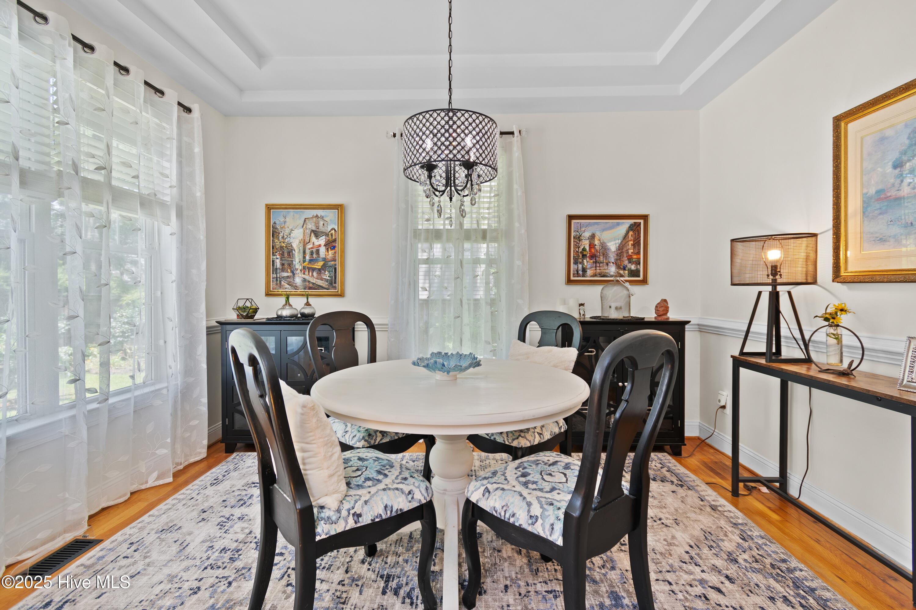 5147 Fernwood Drive