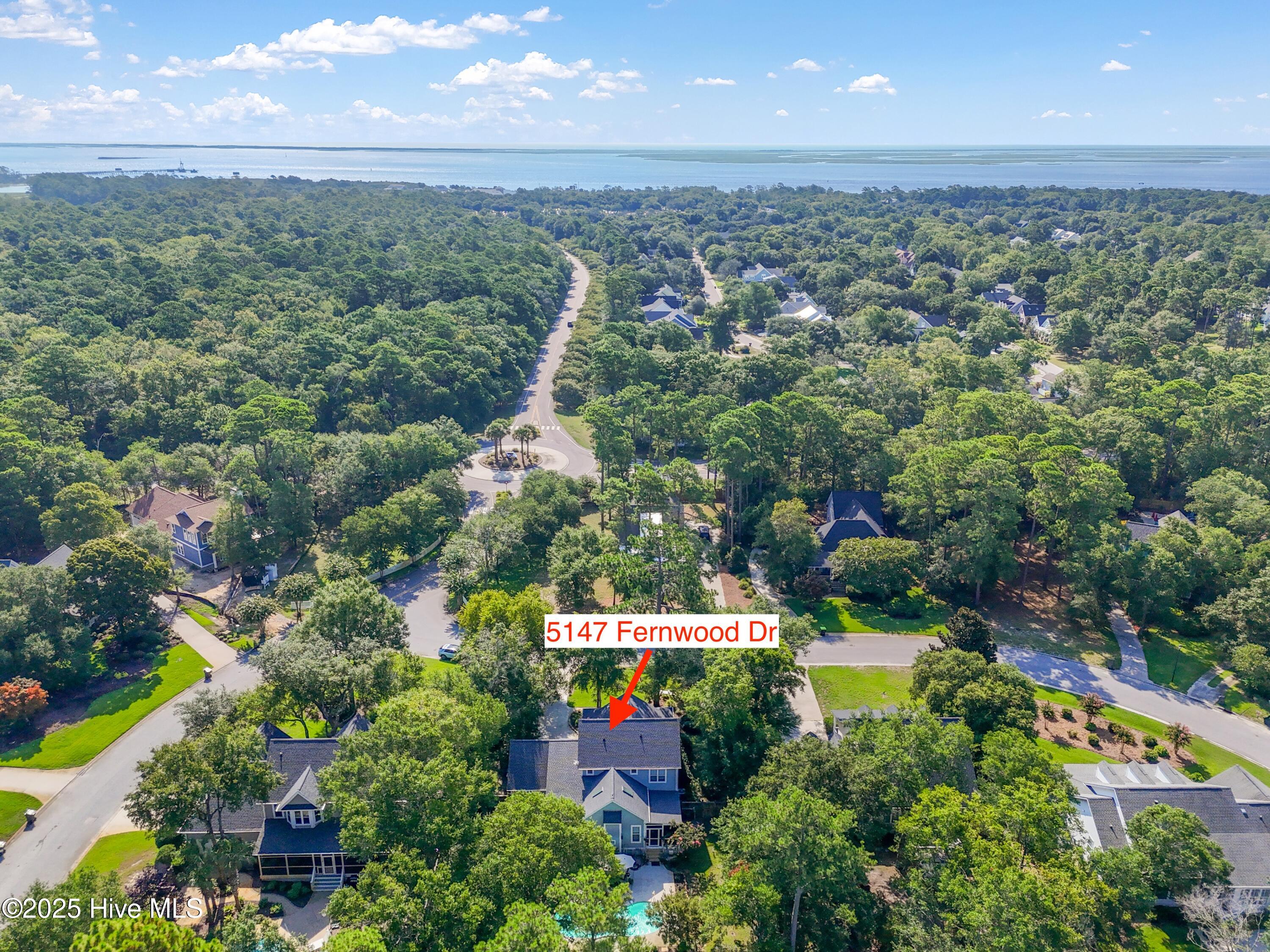 5147 Fernwood Drive