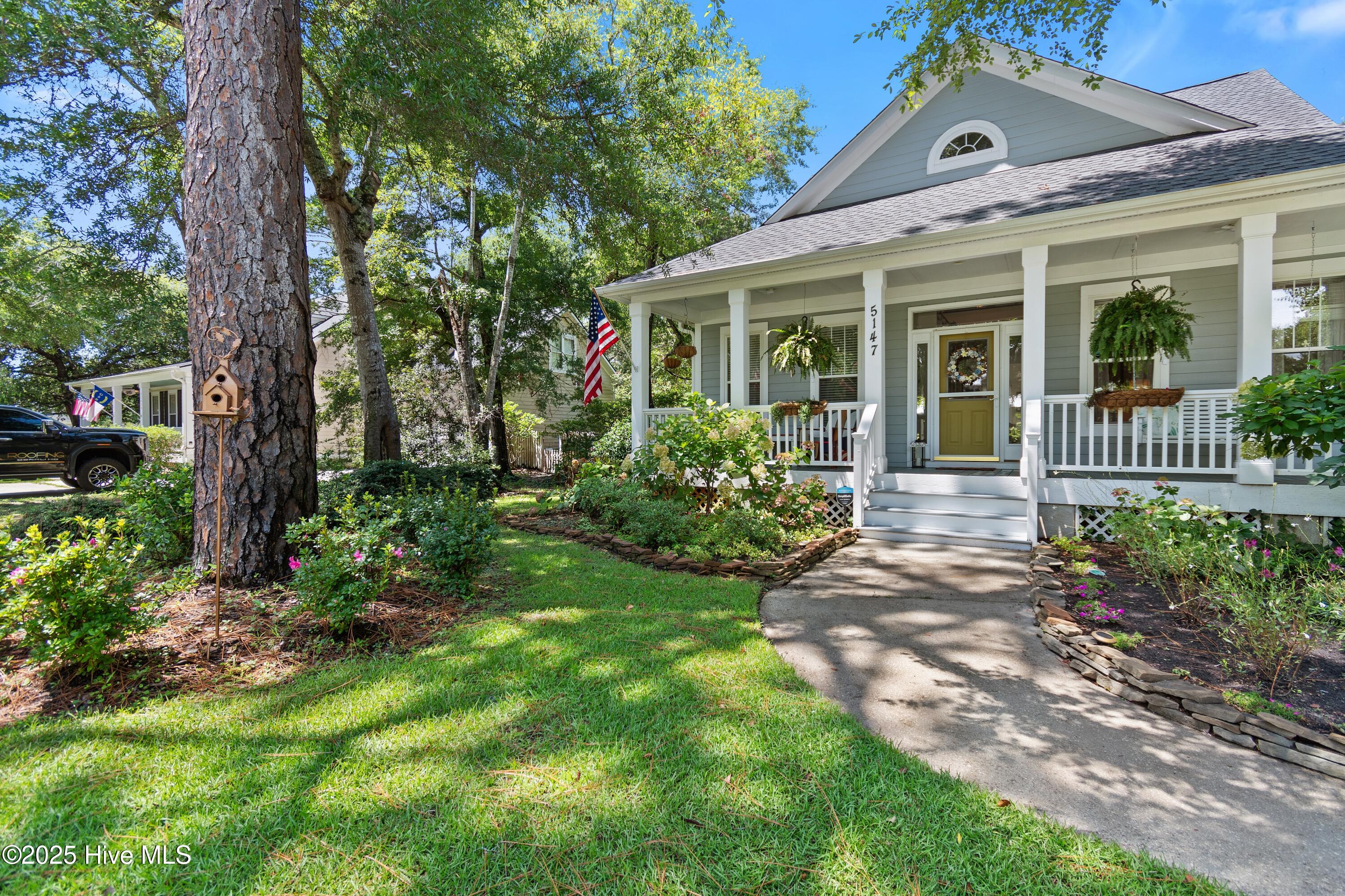 5147 Fernwood Drive