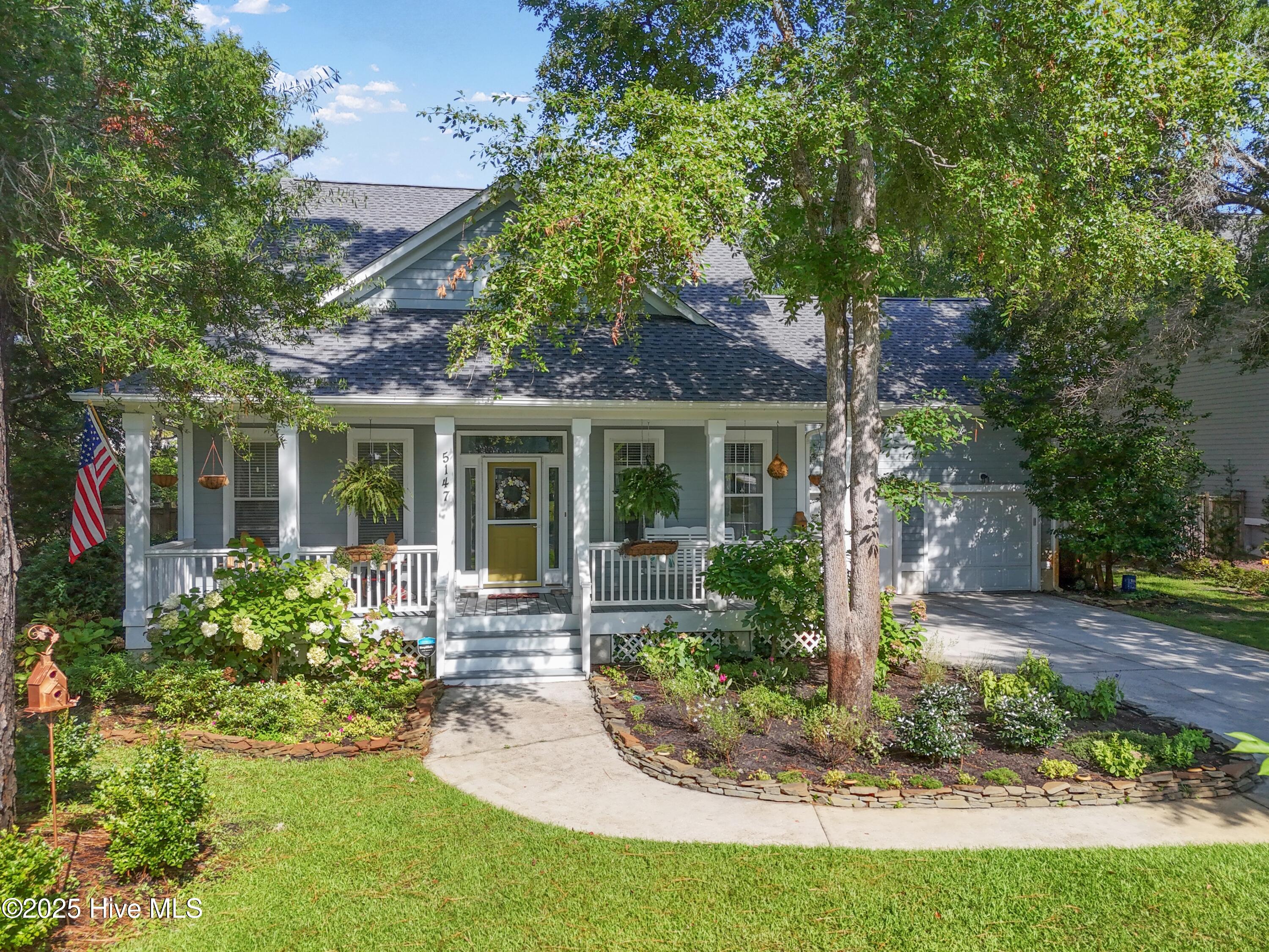 5147 Fernwood Drive