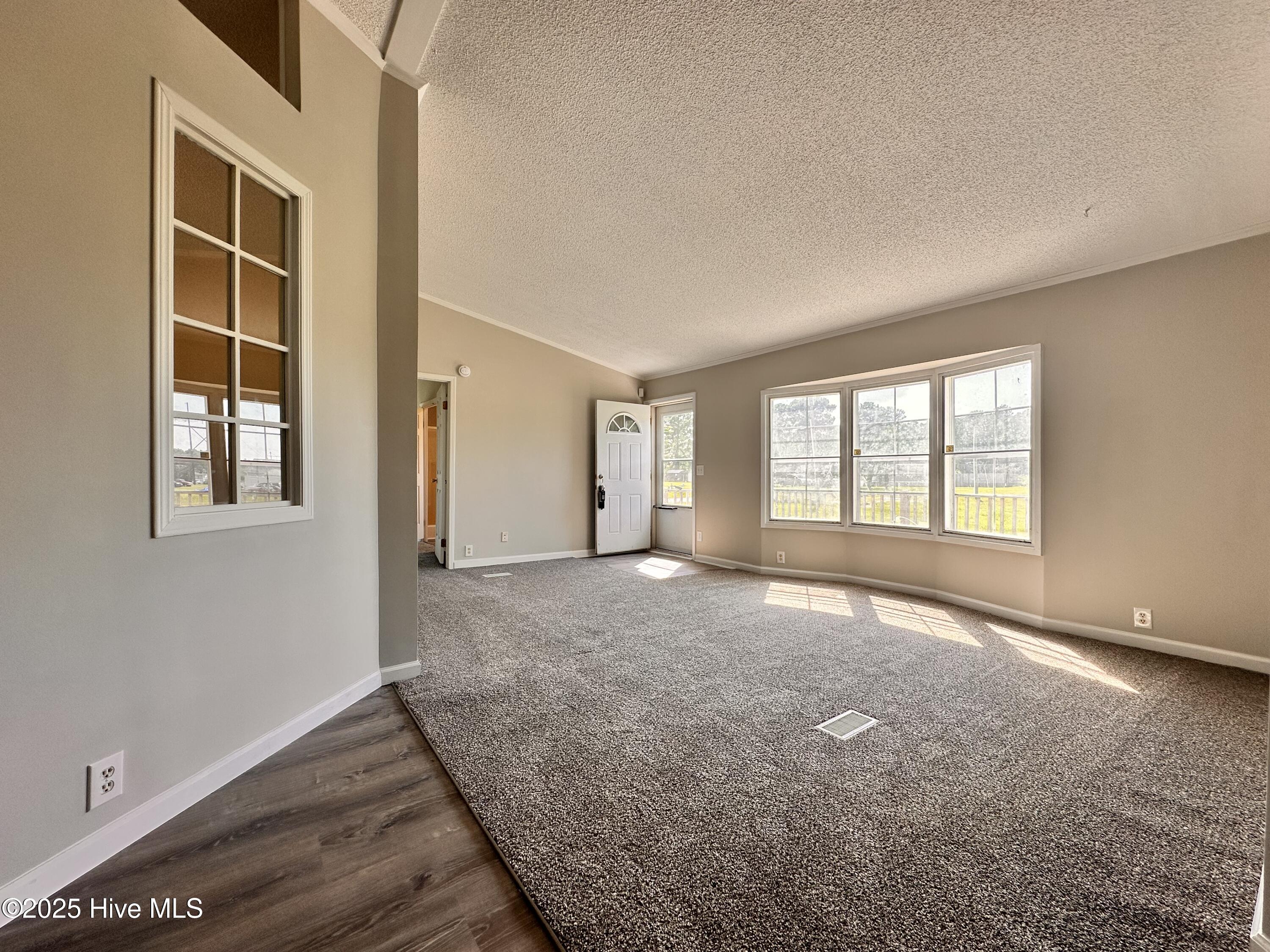 265 Colonial Landing Road SE