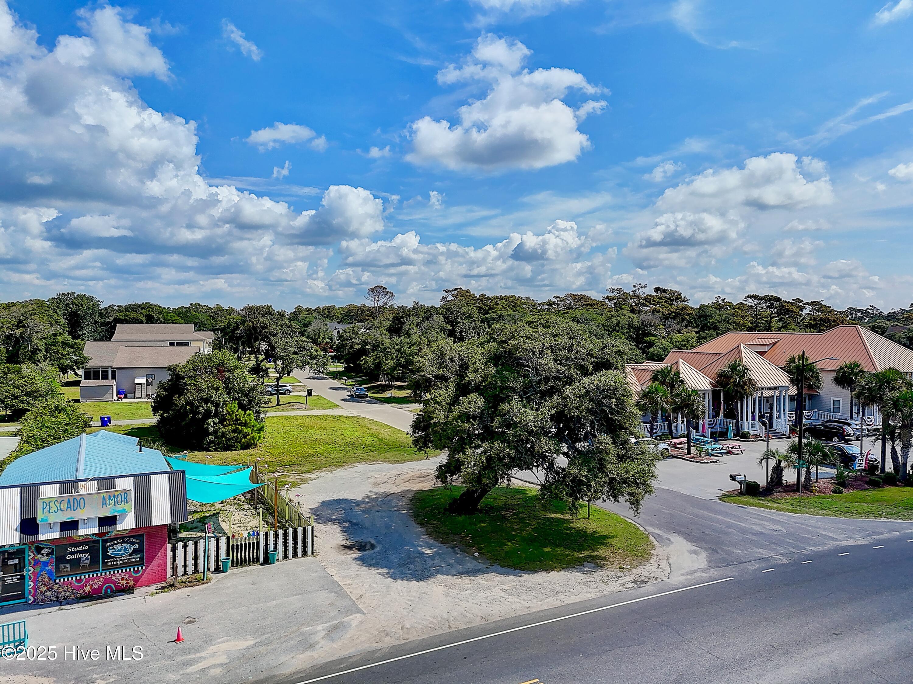 6020 E Oak Island Drive