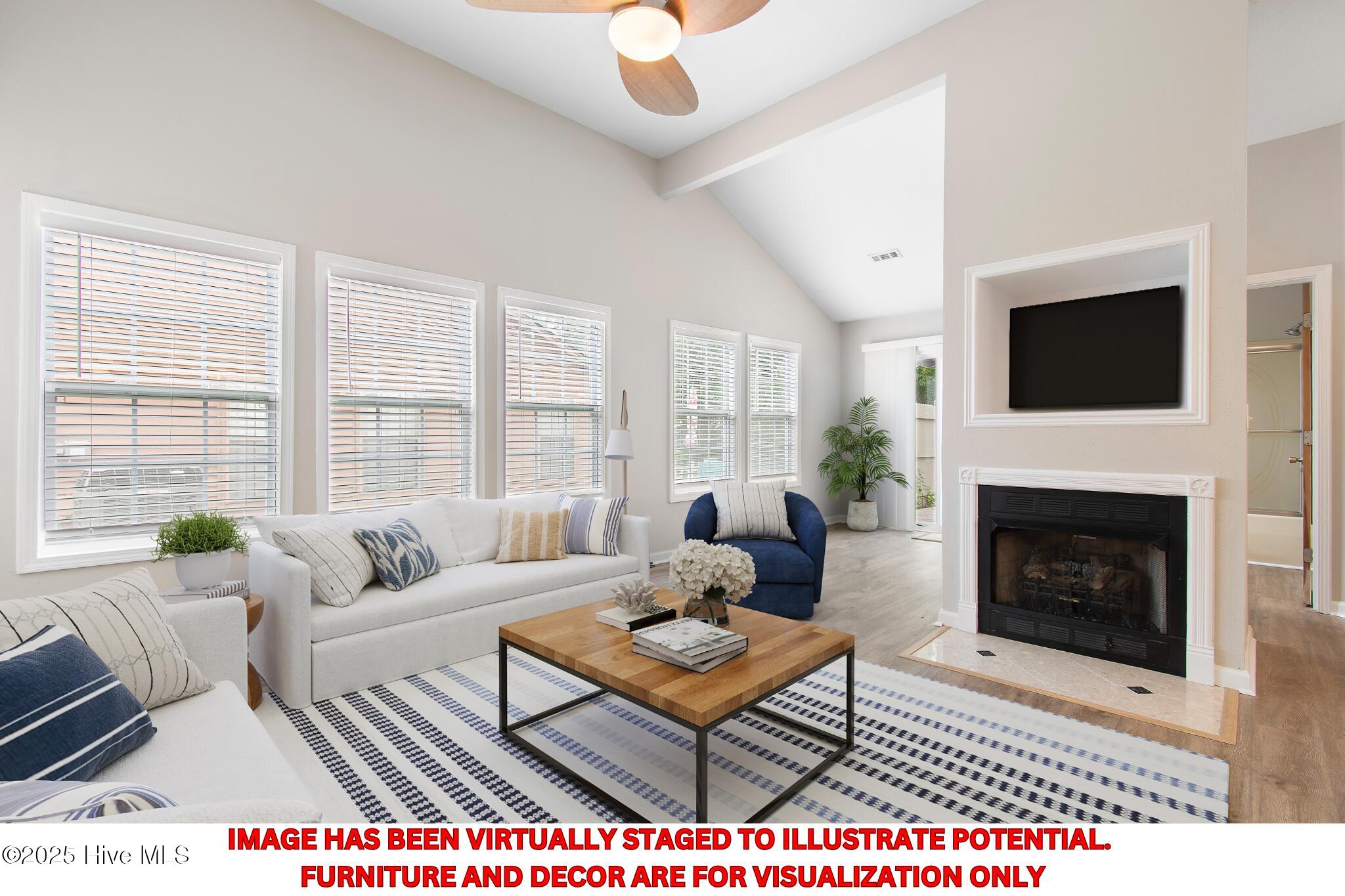 1047 Valley Drive