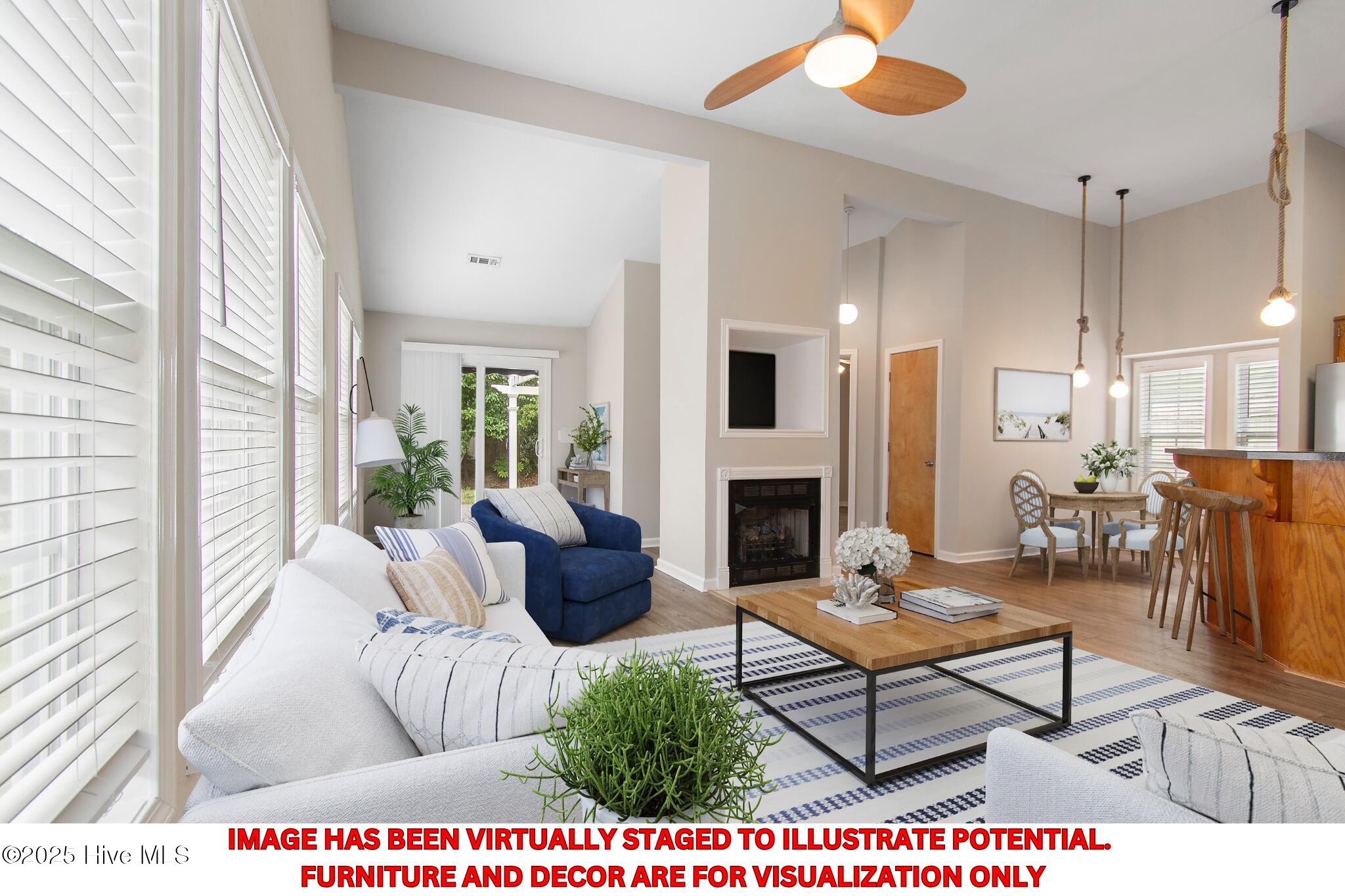 1047 Valley Drive