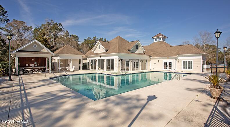 714 Cedarhurst Drive SE