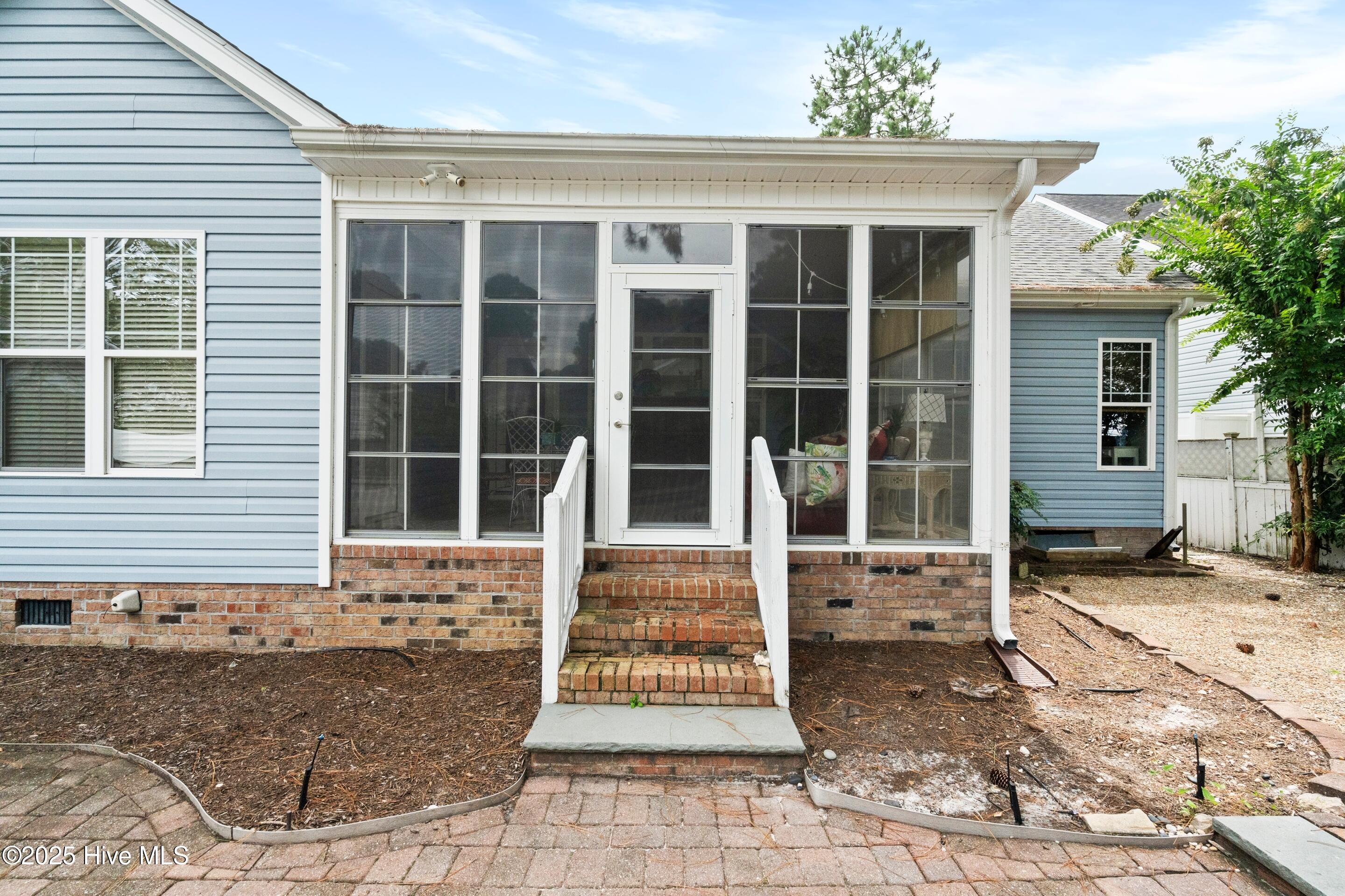 3905 Meeting Place Lane