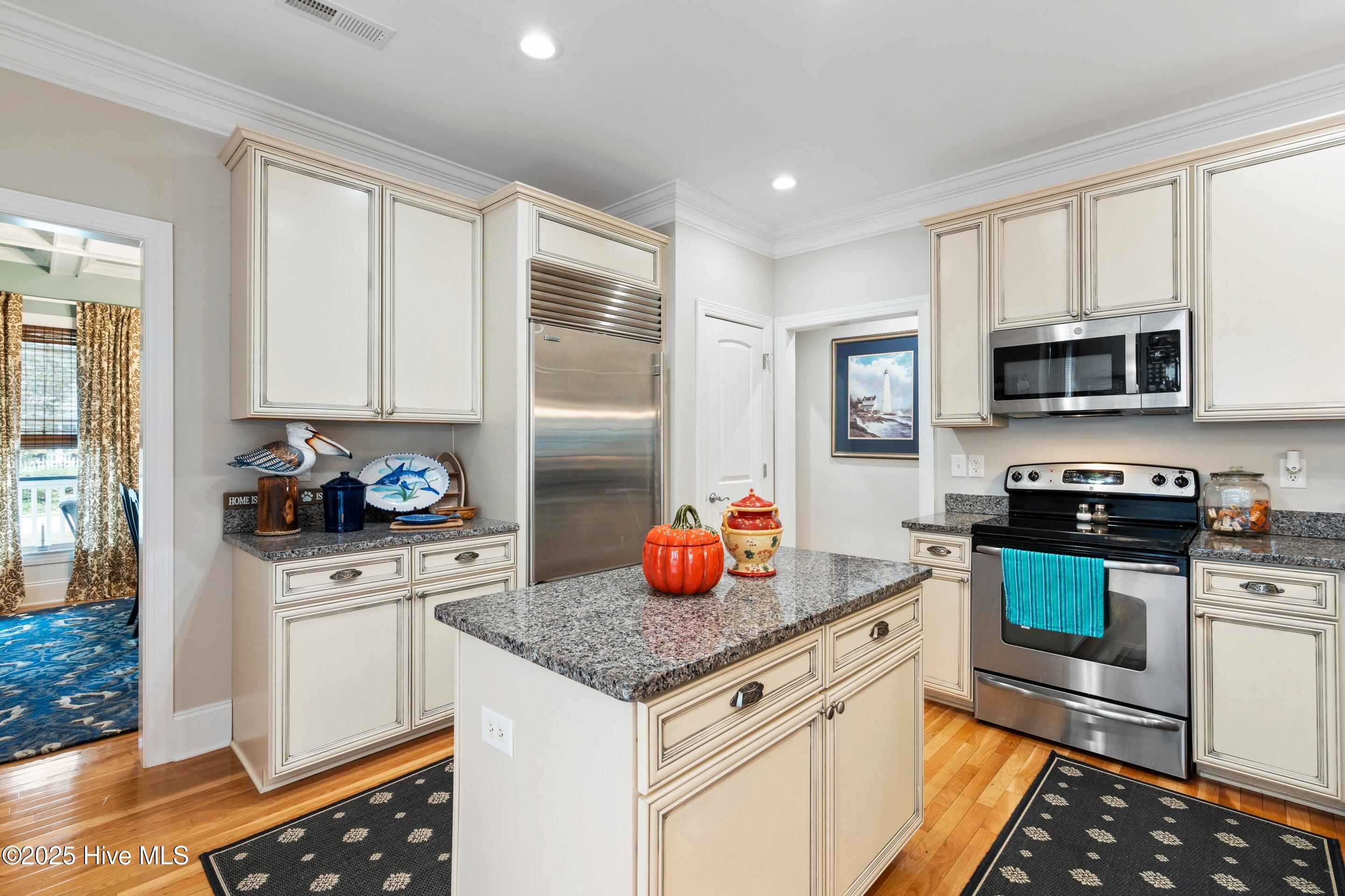 3905 Meeting Place Lane