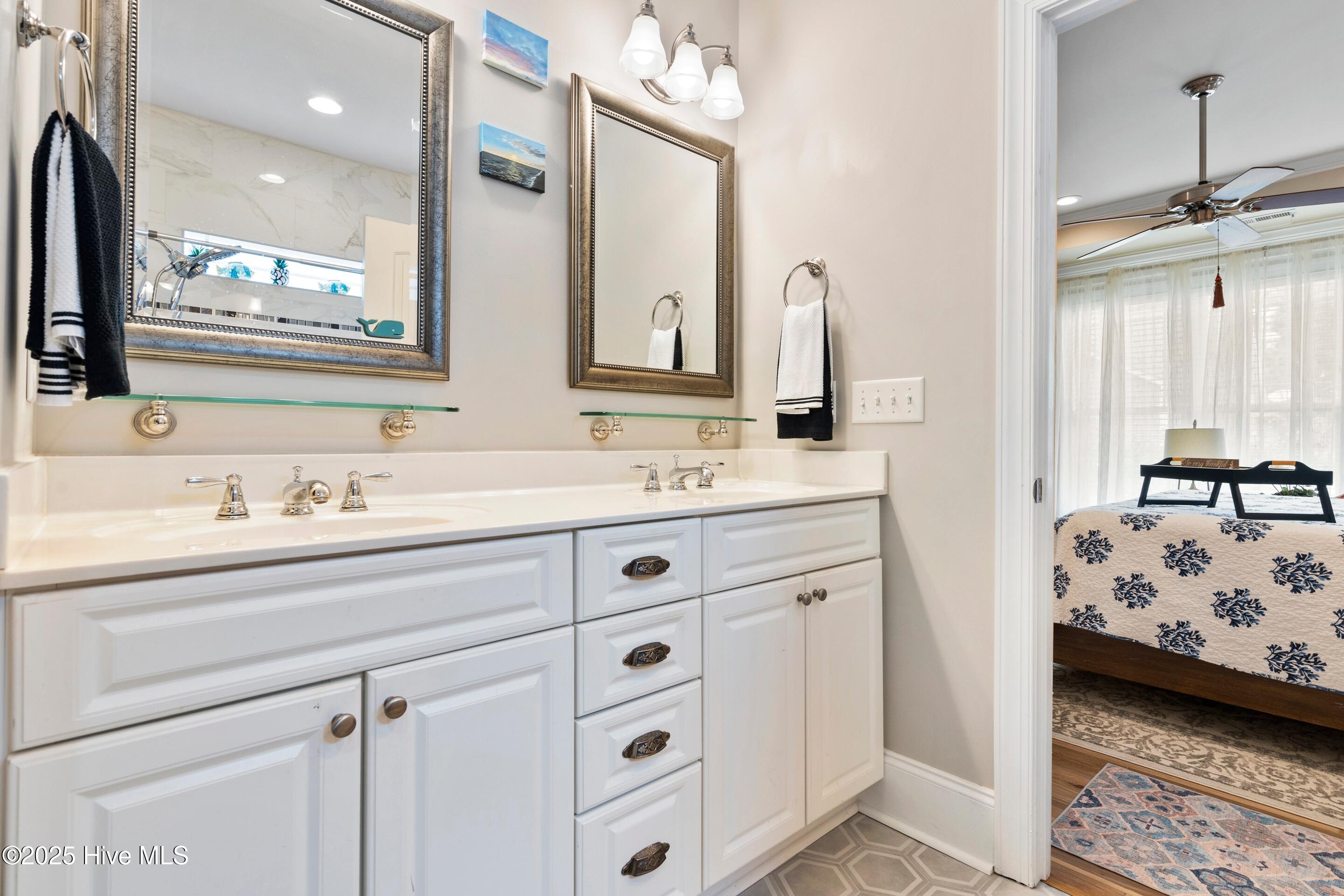 3905 Meeting Place Lane