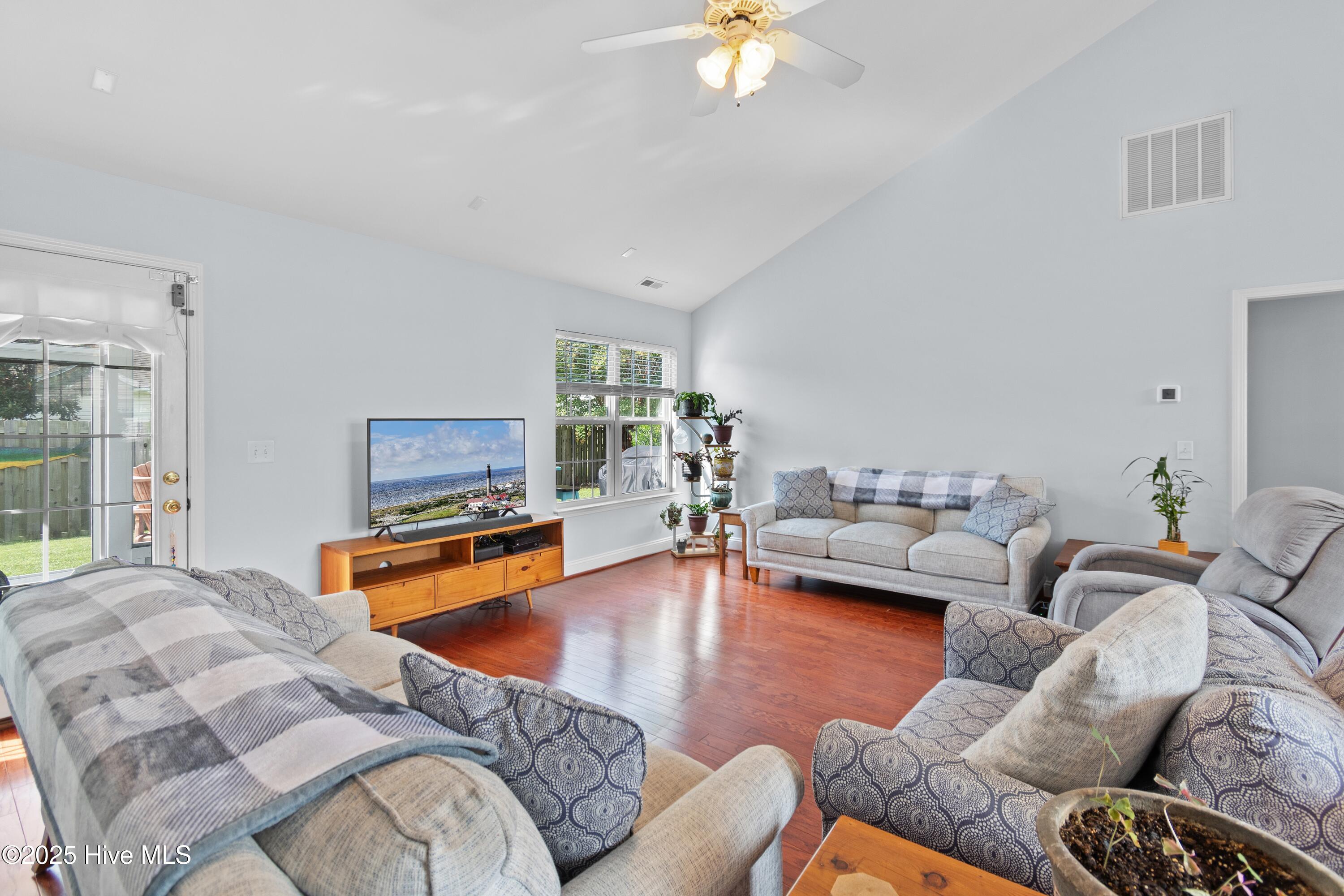 4391 Frying Pan Road SE