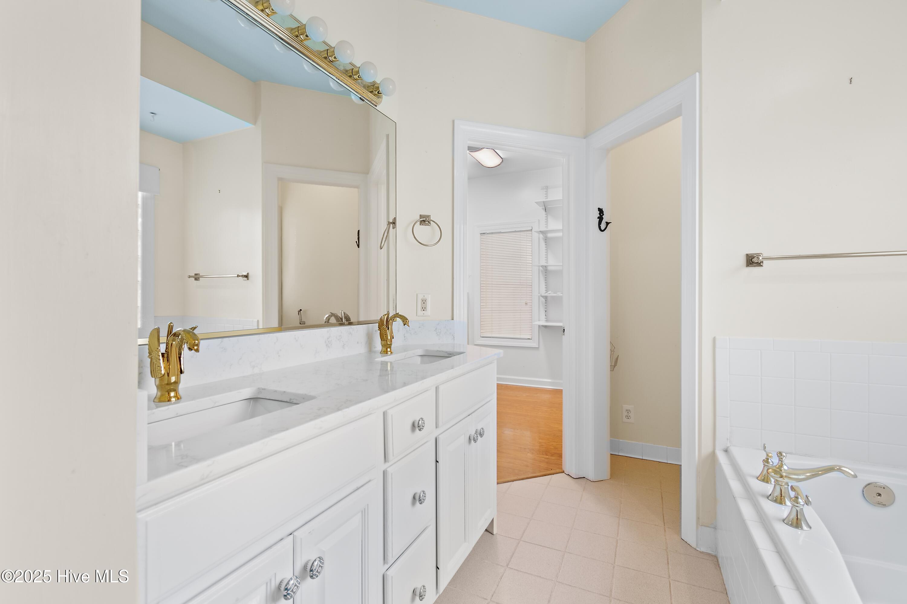 4354 Marsh Elder Court