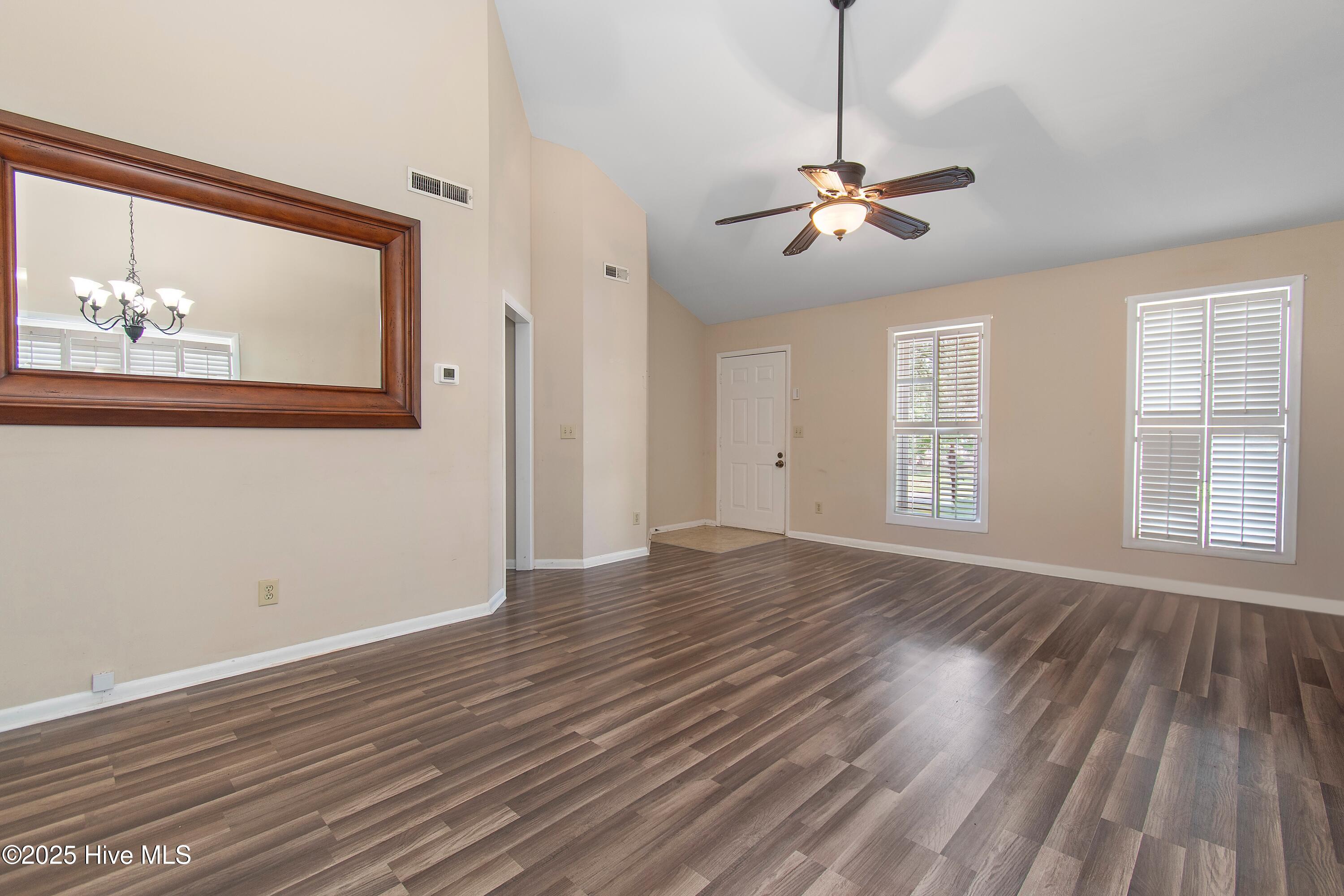 206 NE 45th Street
