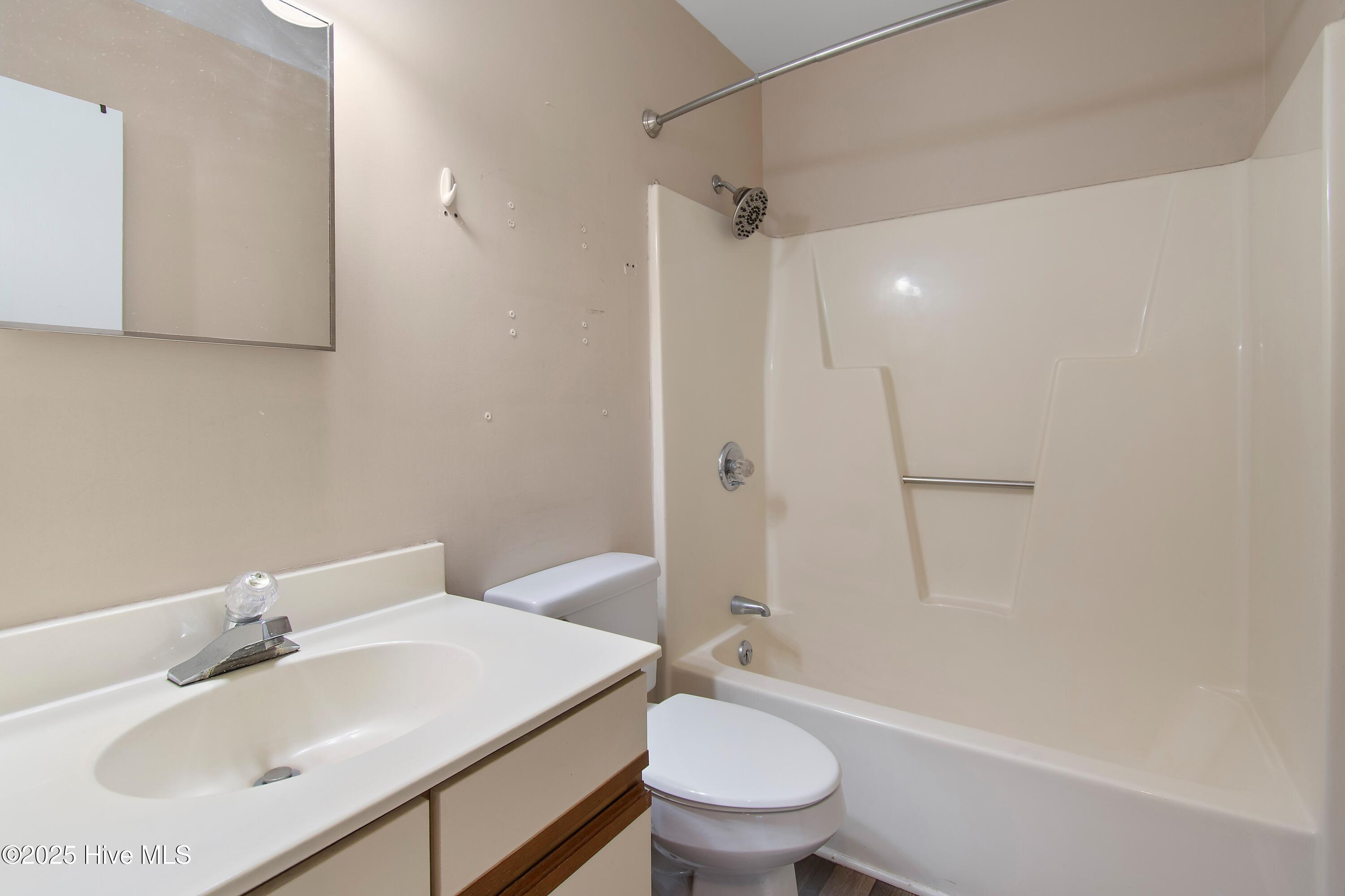 206 NE 45th Street