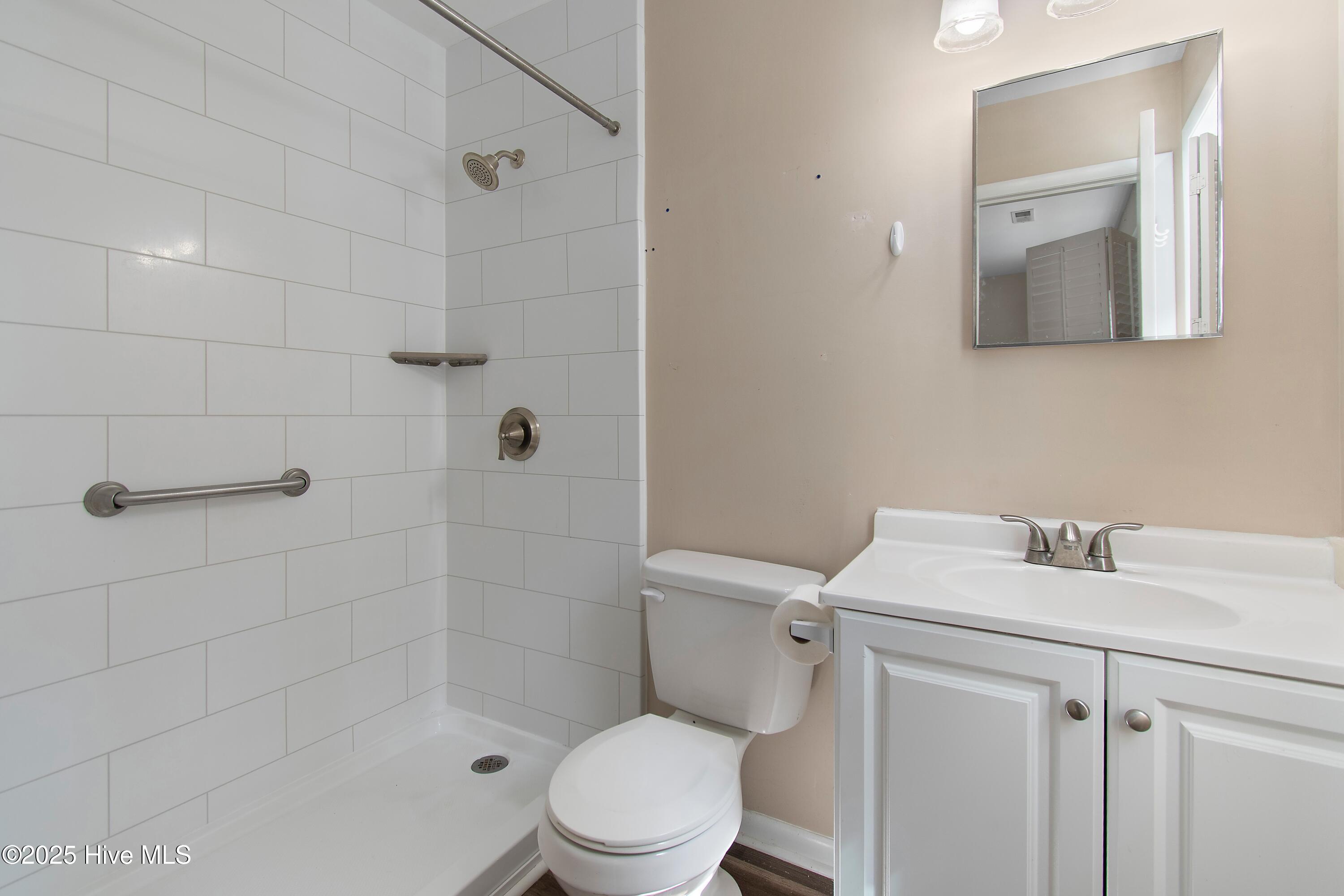 206 NE 45th Street