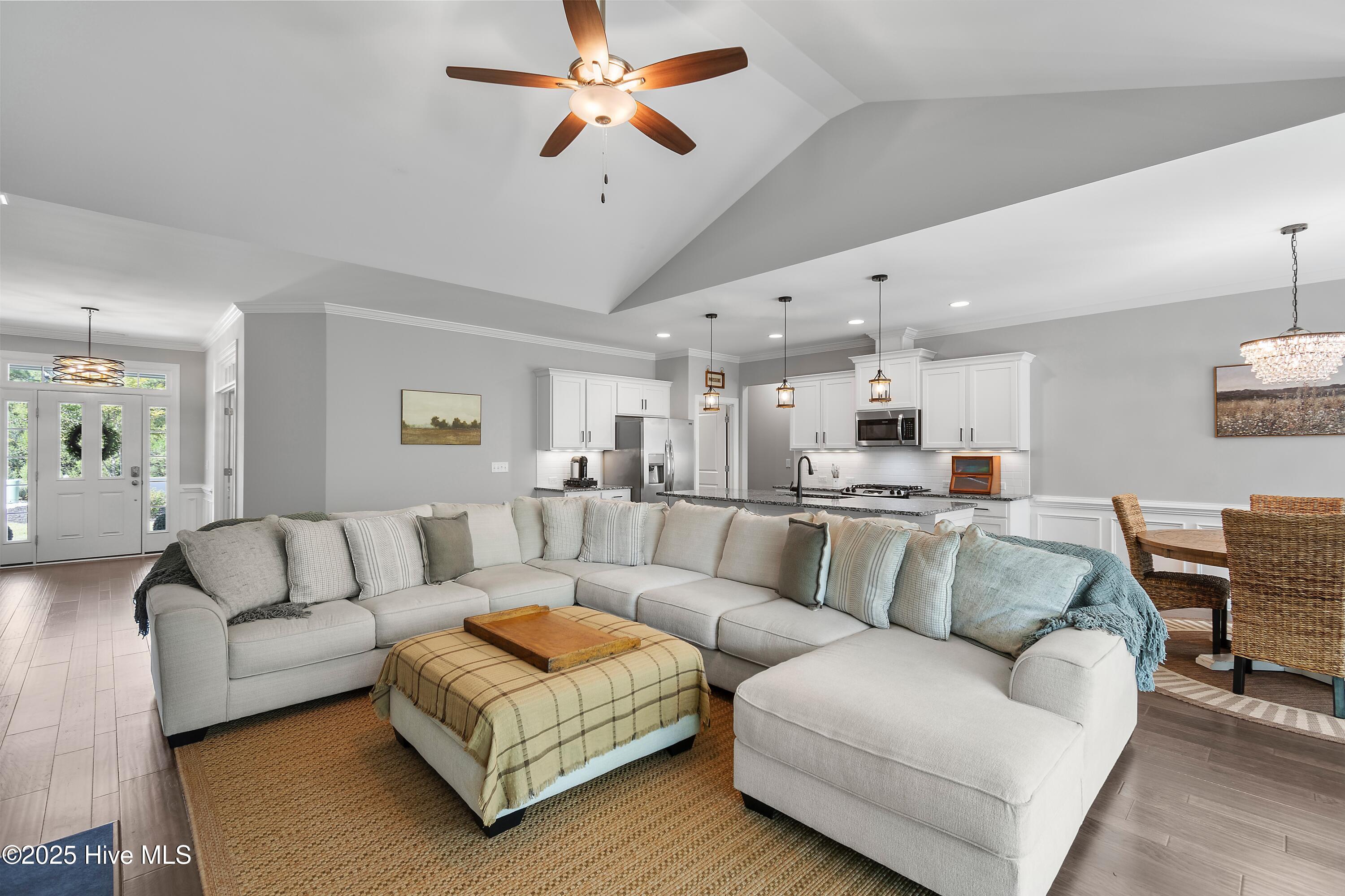 4433 Devonswood Drive