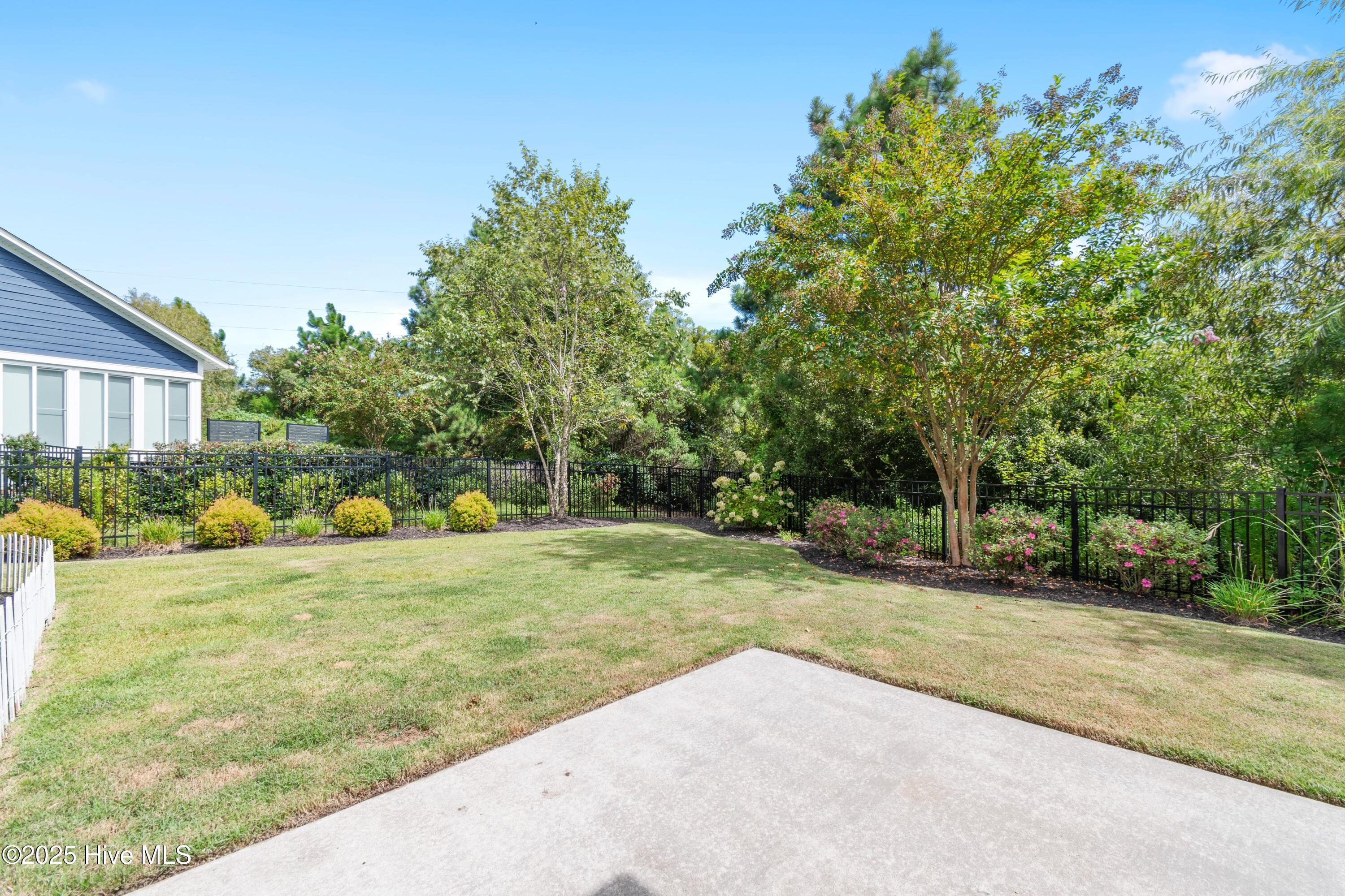 4433 Devonswood Drive