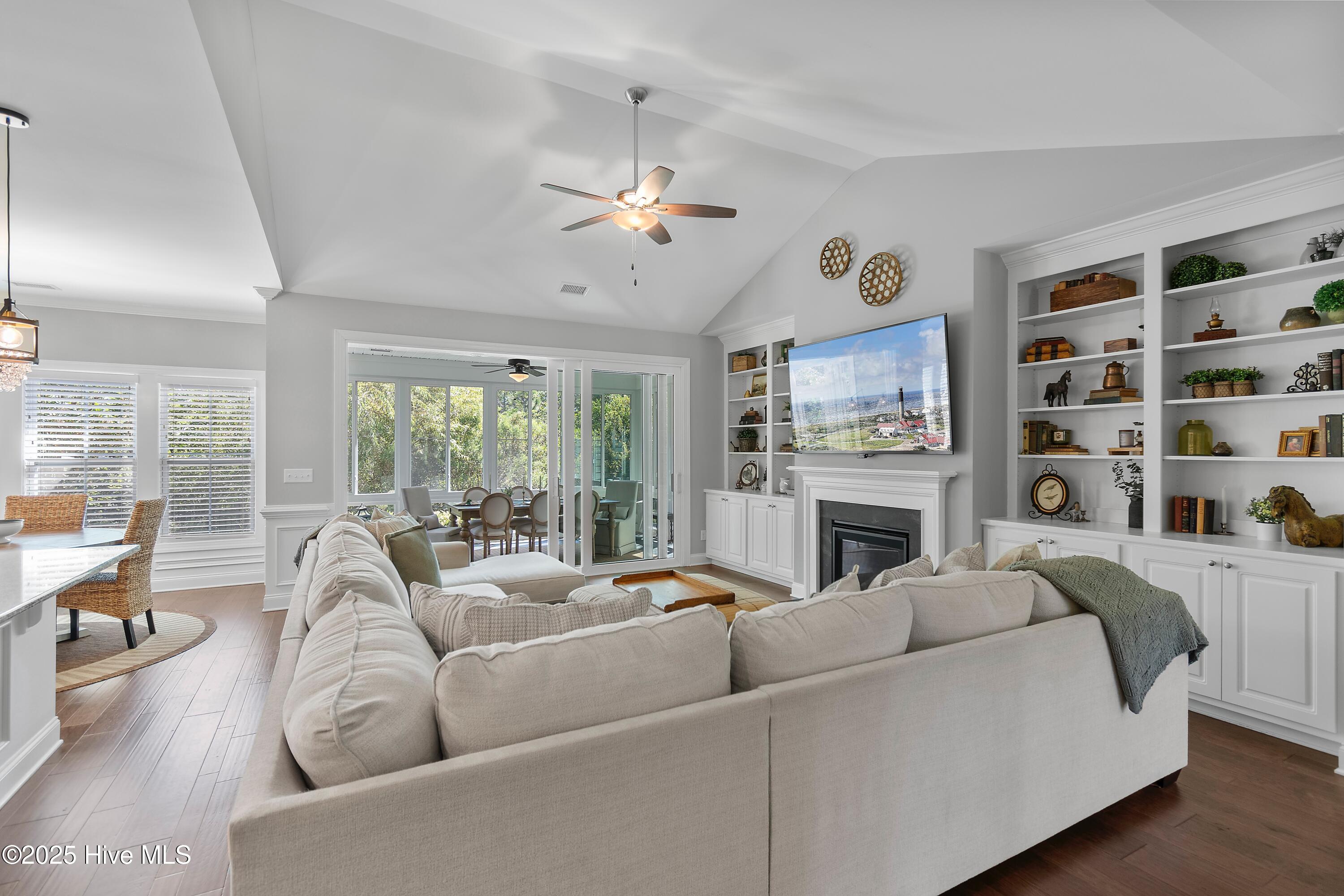 4433 Devonswood Drive