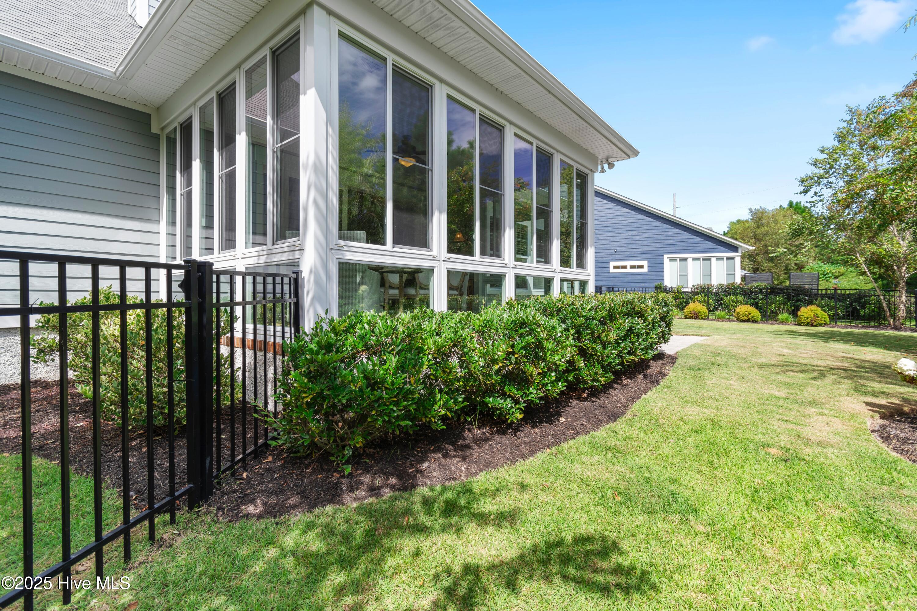 4433 Devonswood Drive