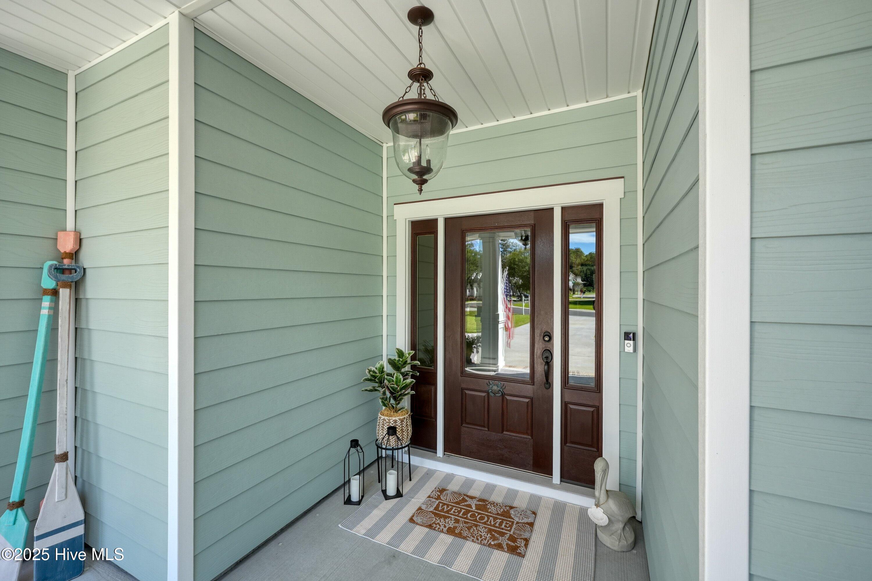 6177 Compass Court, Southport