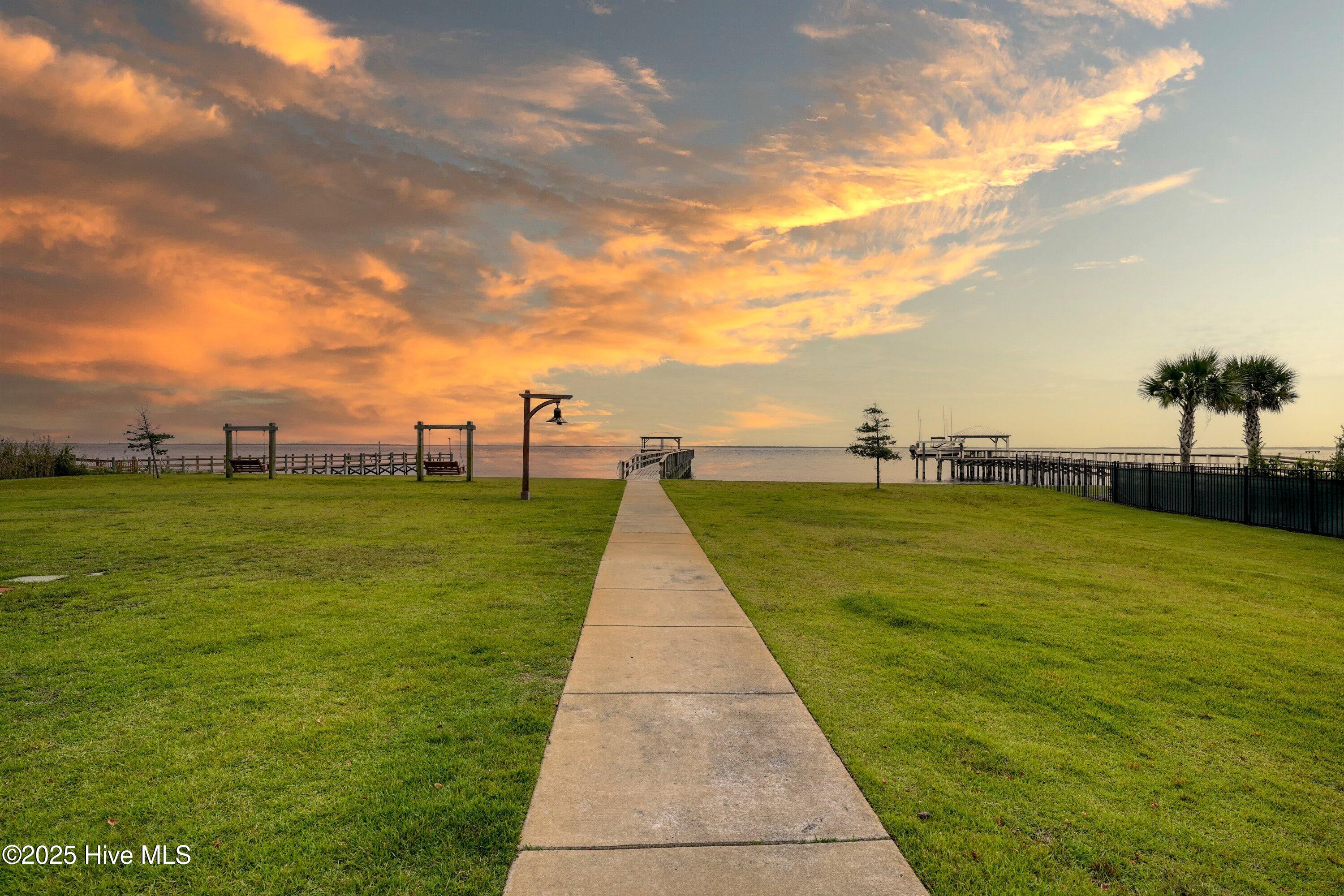 6177 Compass Court, Southport