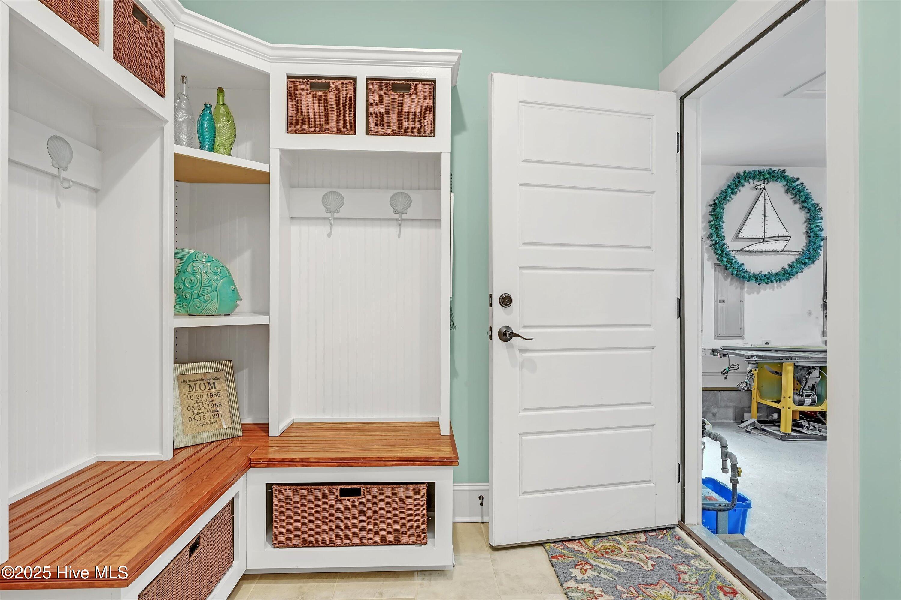 6177 Compass Court, Southport