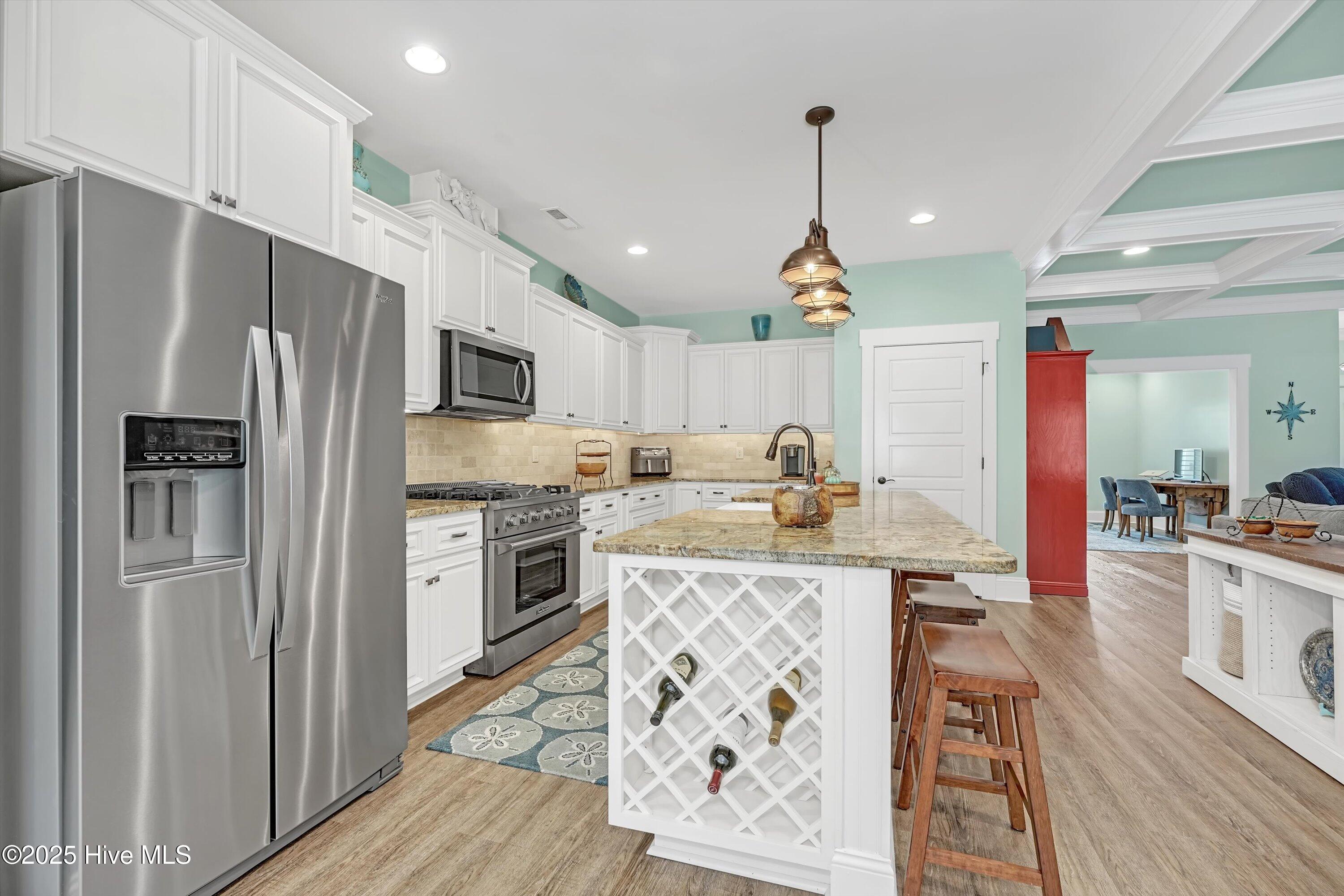 6177 Compass Court, Southport