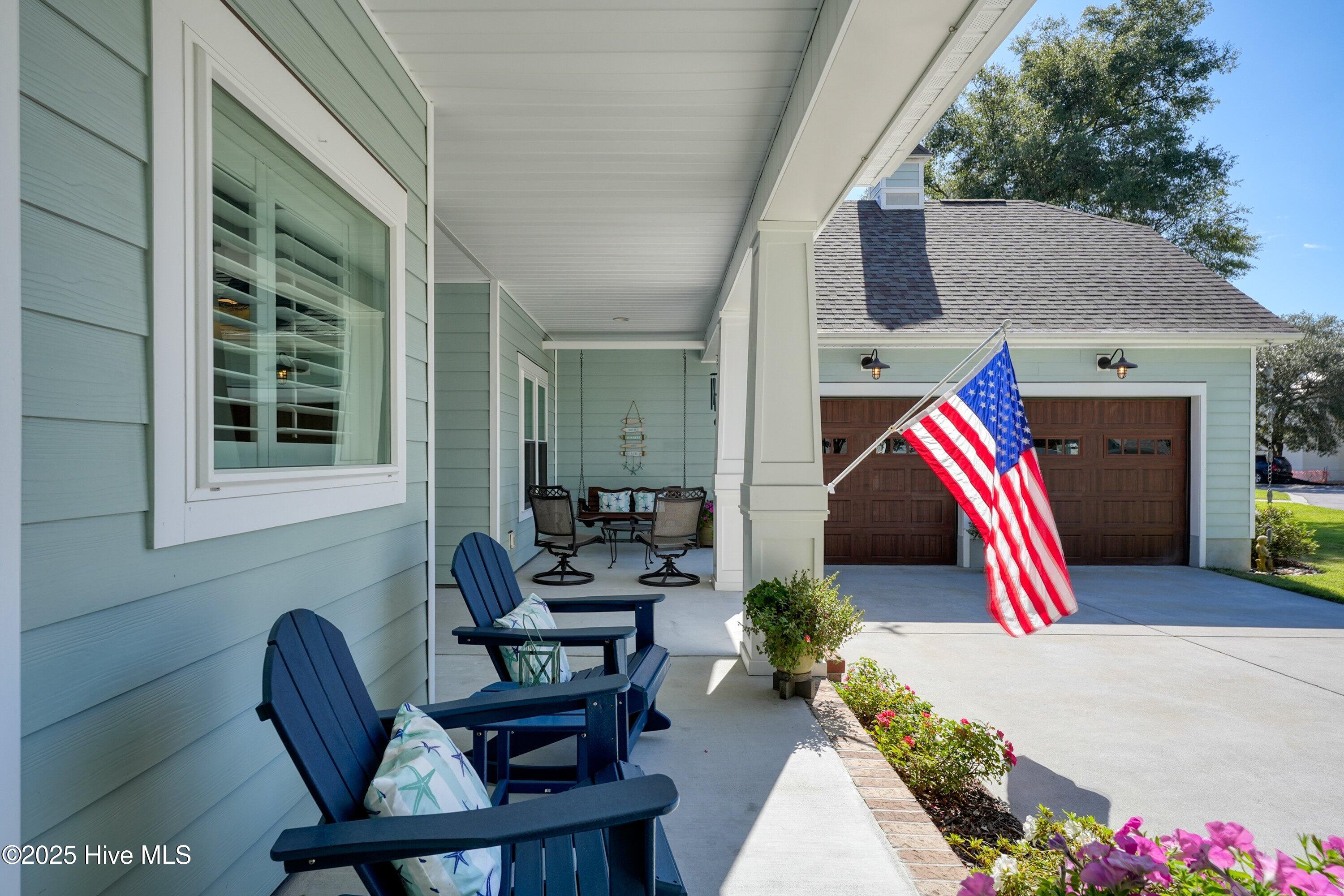 6177 Compass Court, Southport