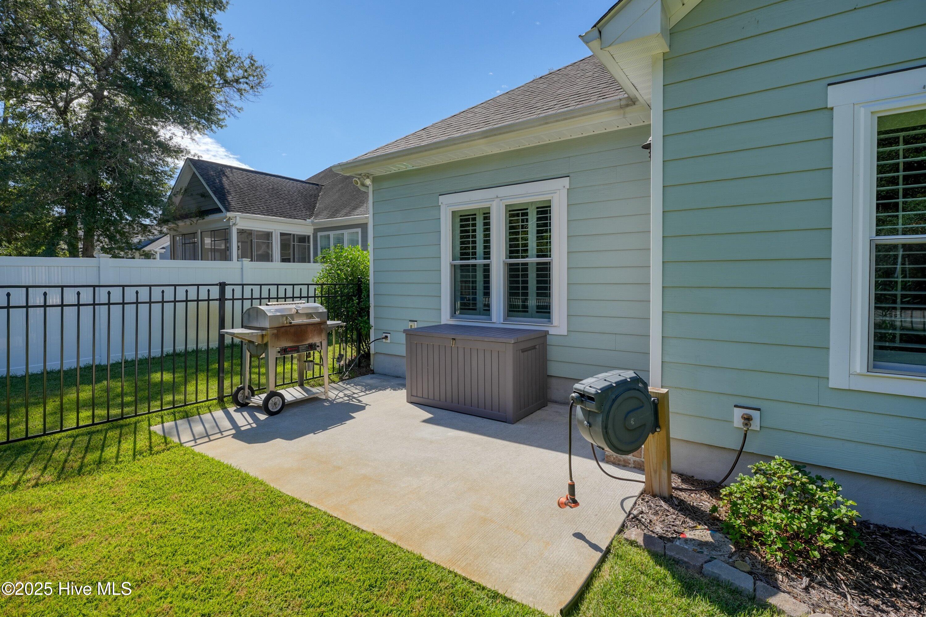 6177 Compass Court, Southport